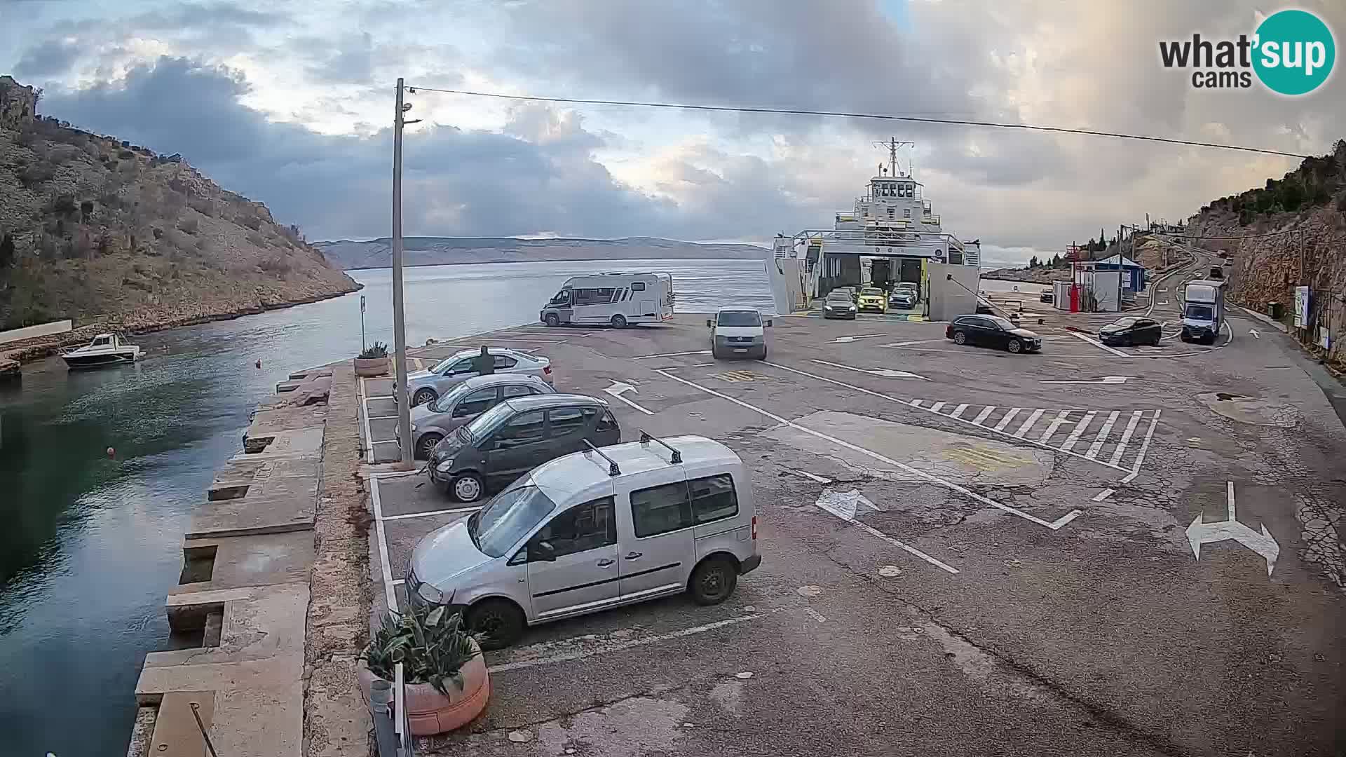 Webcam Fährhafen Prizna – zur Insel Pag