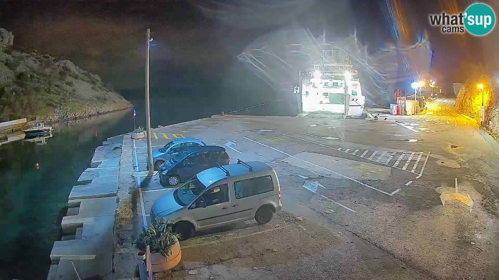 Webcam port de ferry de Prizna – vers l’île de Pag
