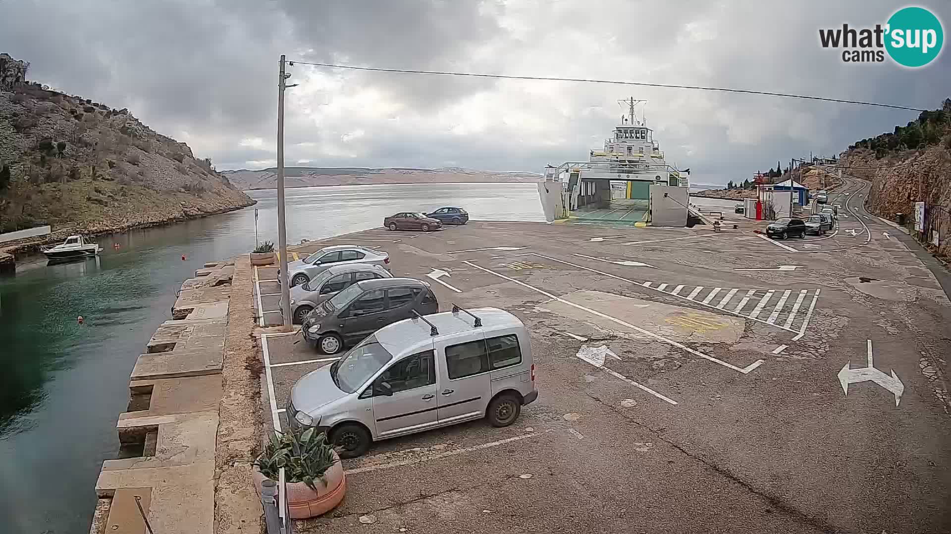 Webcam Prizna ferry port to Pag island