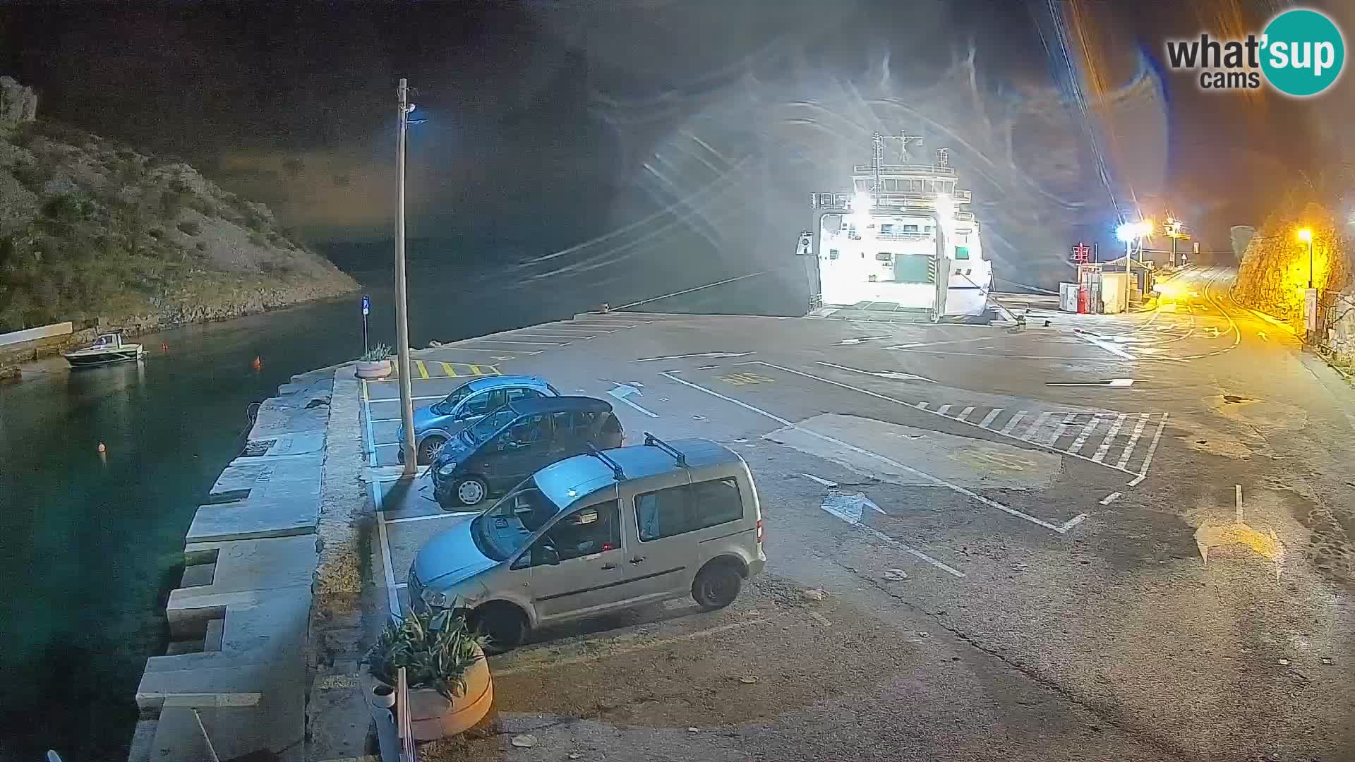 Webcam port de ferry de Prizna – vers l’île de Pag