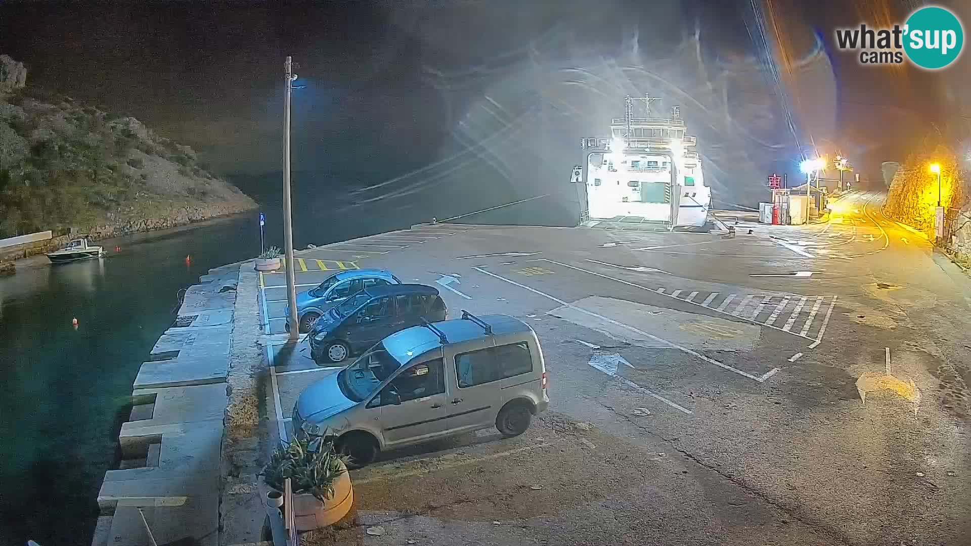 Webcam Prizna ferry port to Pag island