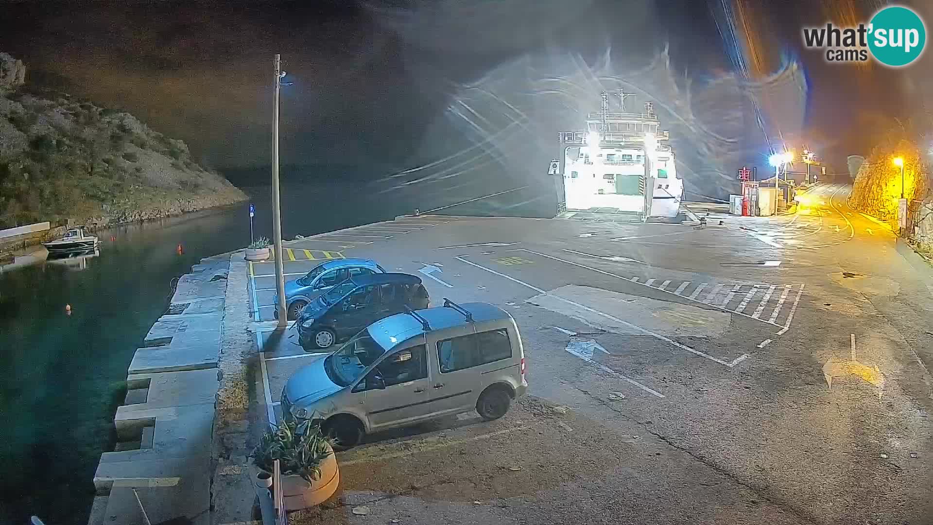 Webcam port de ferry de Prizna – vers l’île de Pag