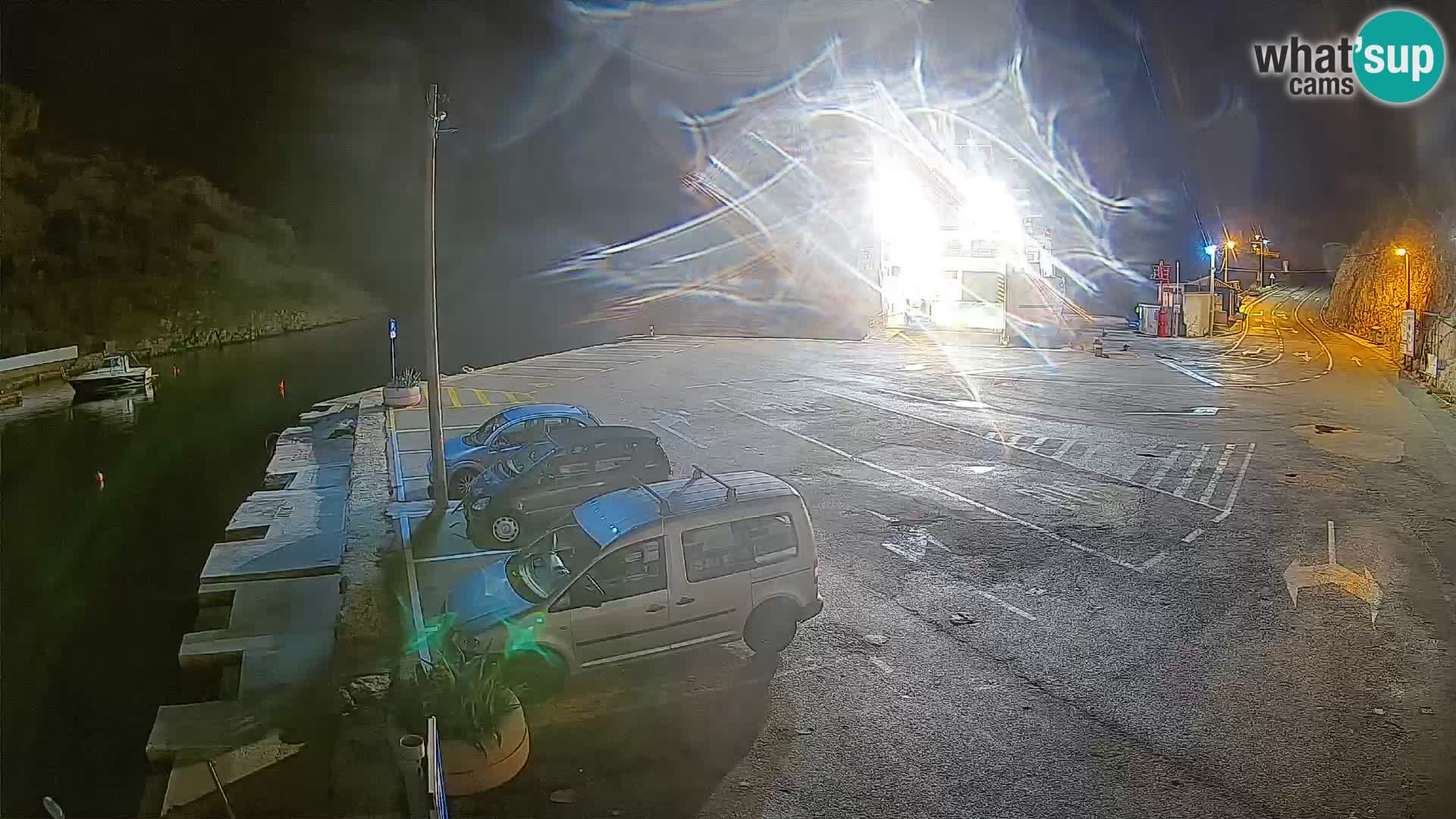 Webcam Prizna ferry port to Pag island