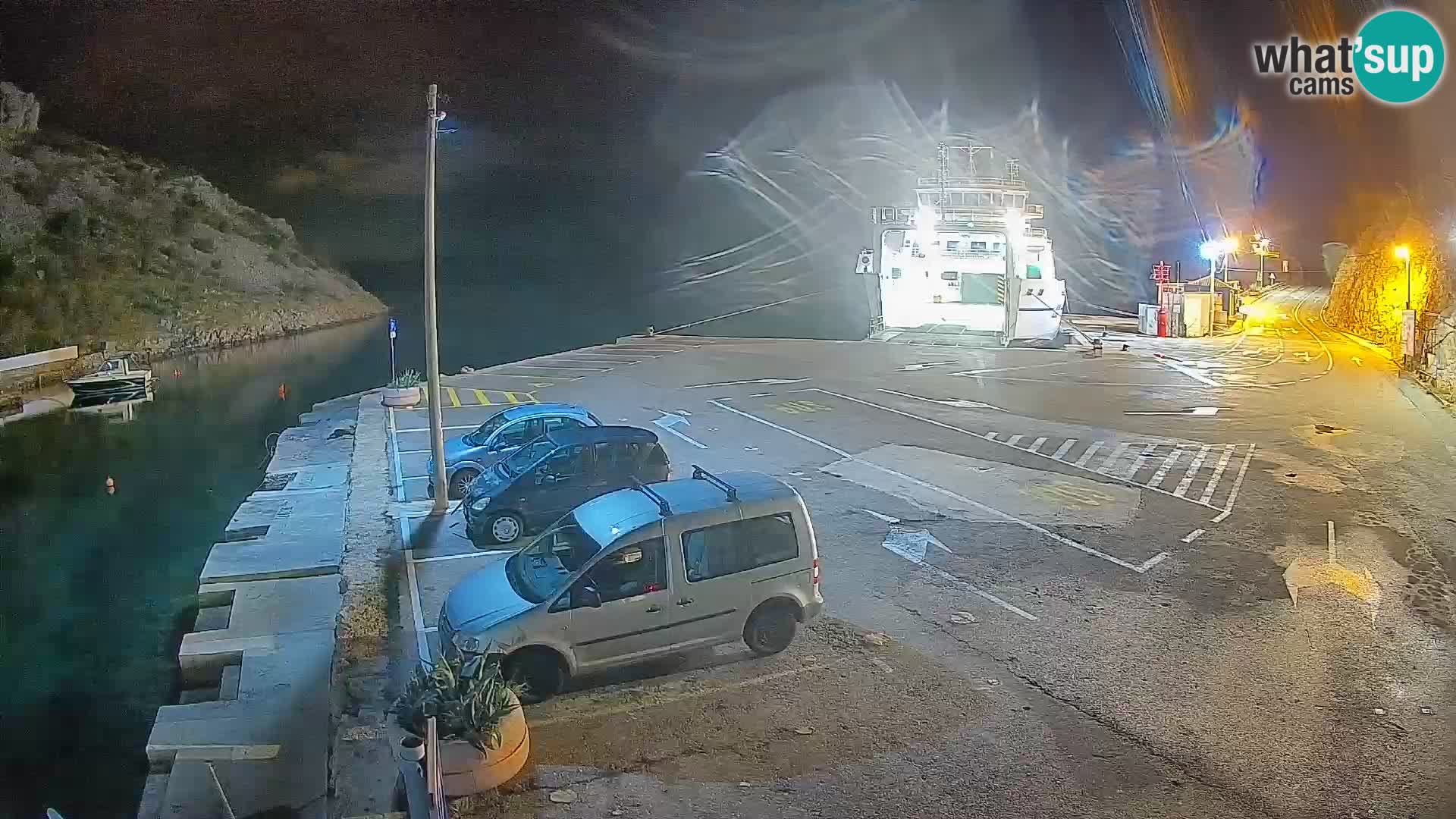 Webcam Prizna ferry port to Pag island