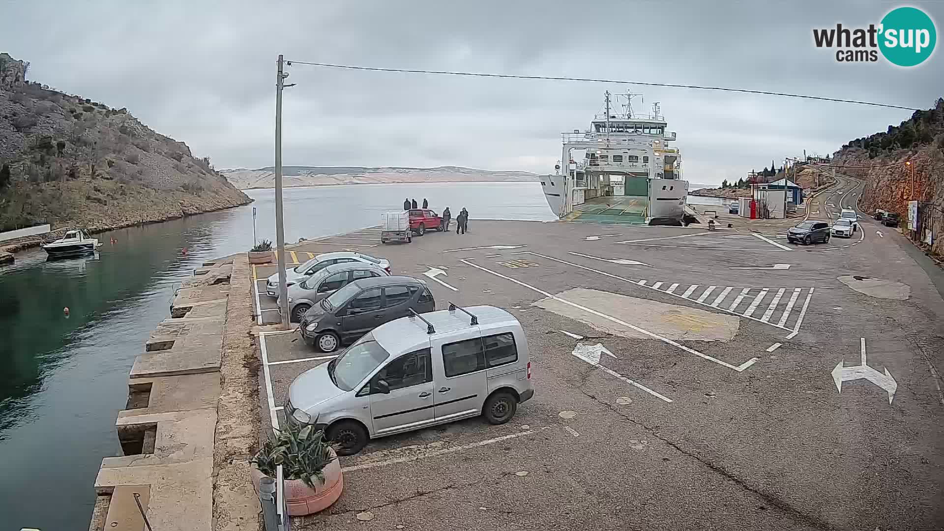 Webcam Prizna ferry port to Pag island