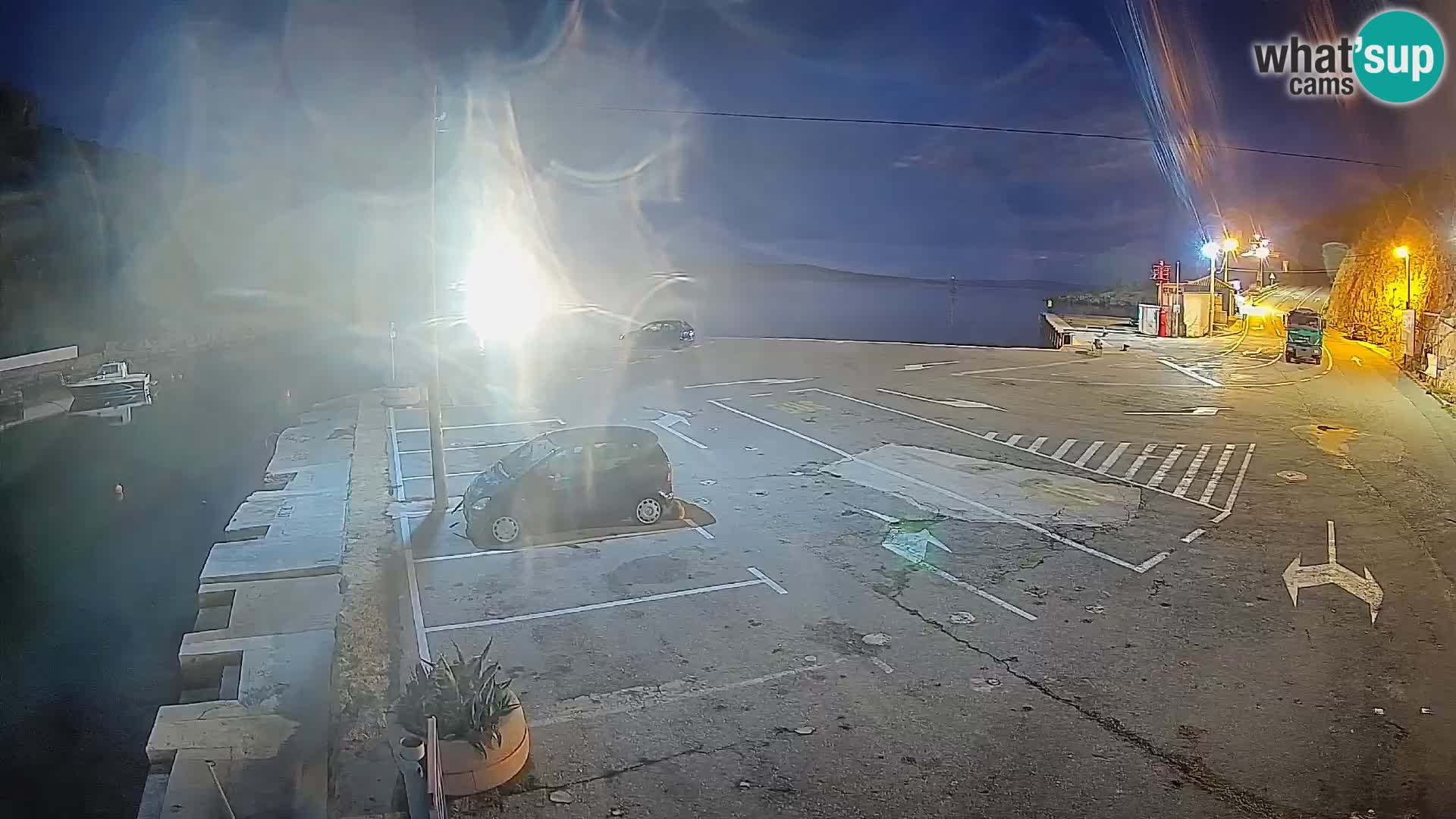 Webcam Prizna ferry port to Pag island