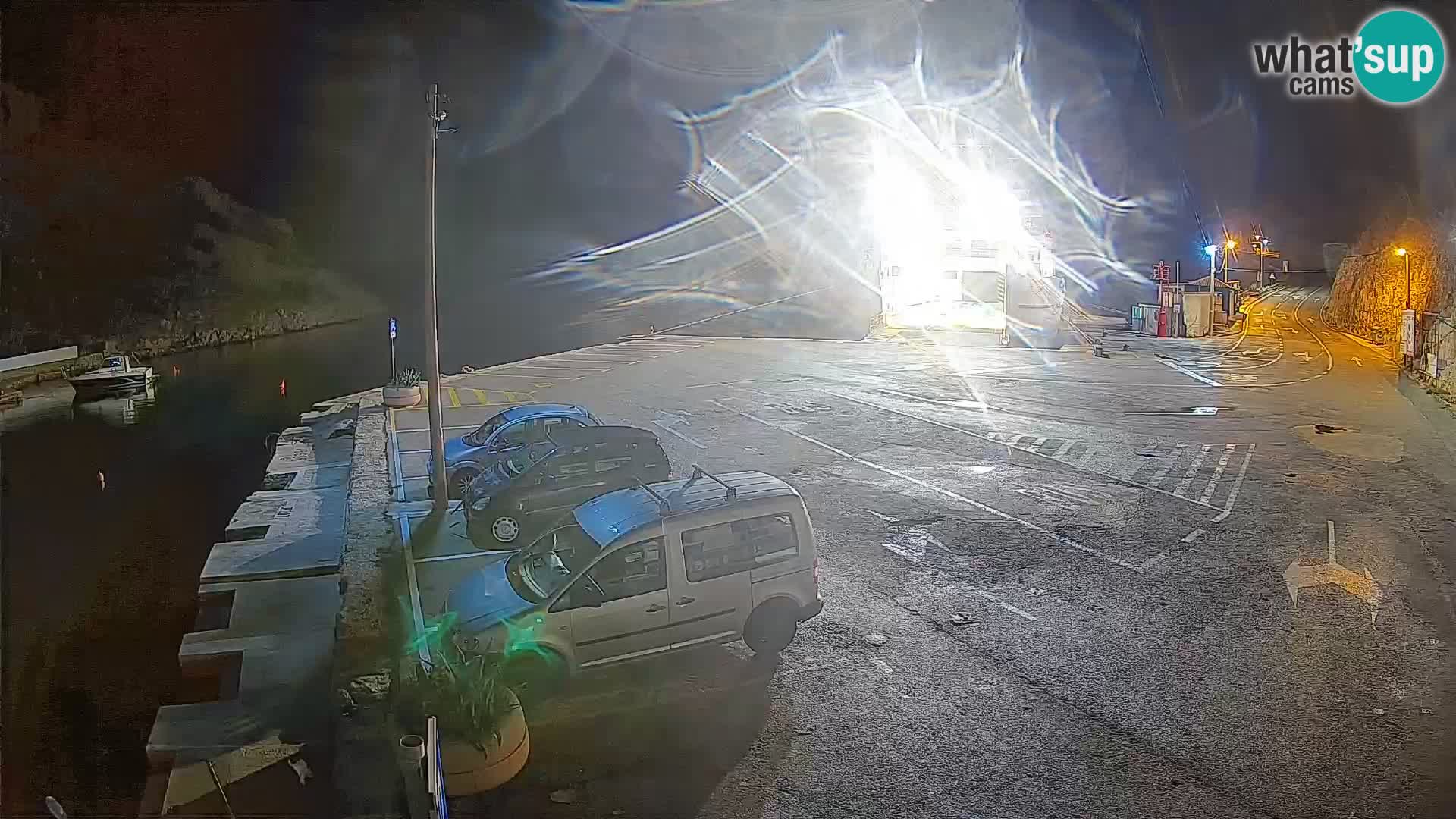 Webcam Prizna ferry port to Pag island