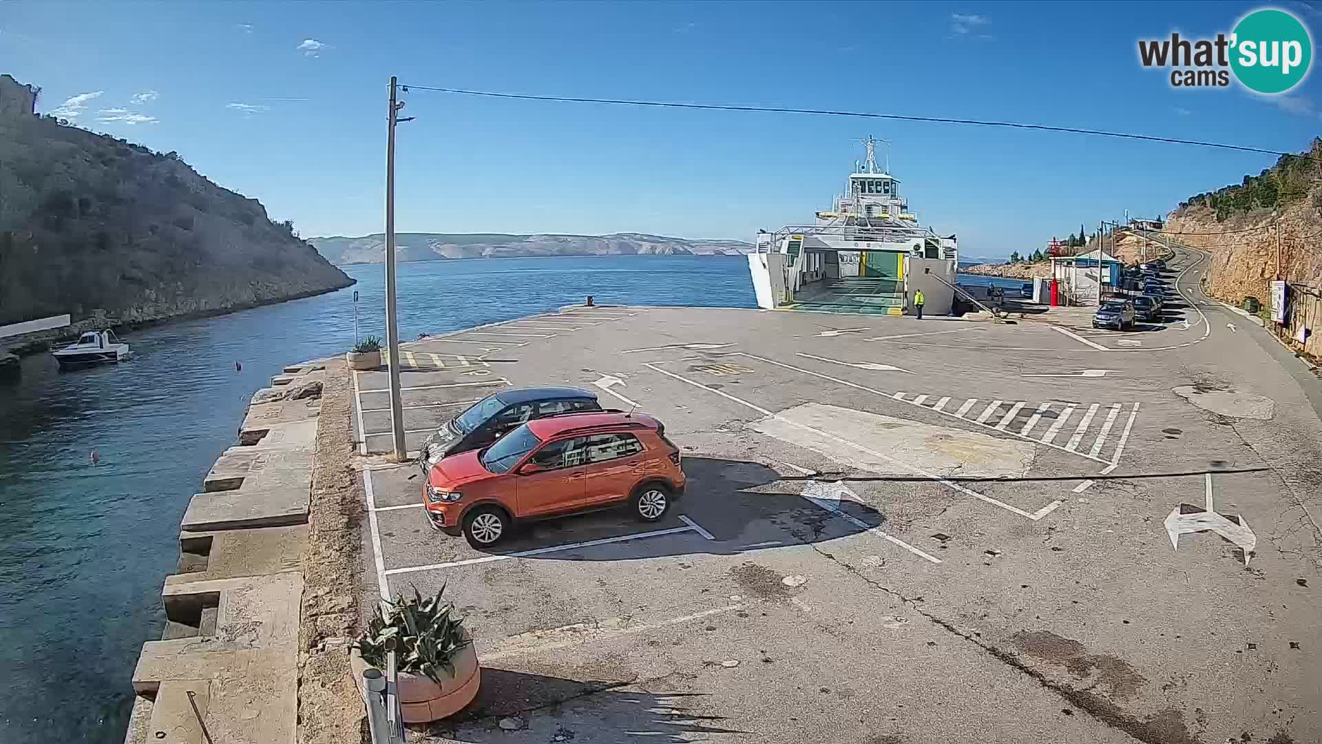 Webcam Prizna ferry port to Pag island