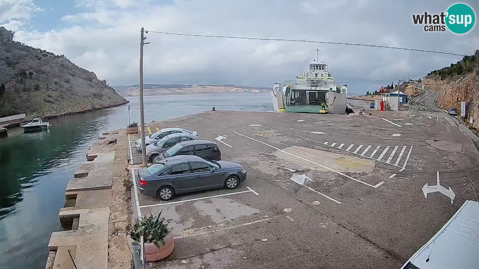 Webcam Fährhafen Prizna – zur Insel Pag