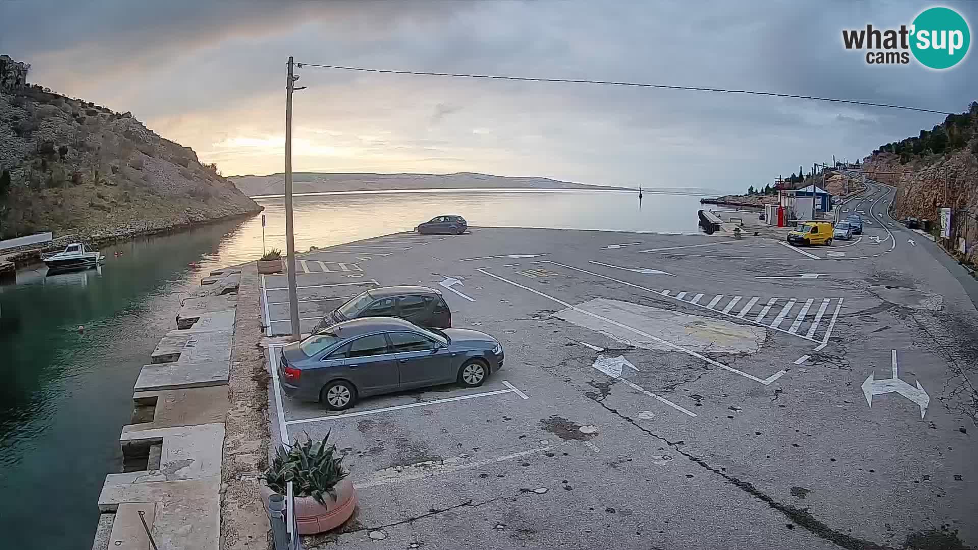 Webcam Fährhafen Prizna – zur Insel Pag