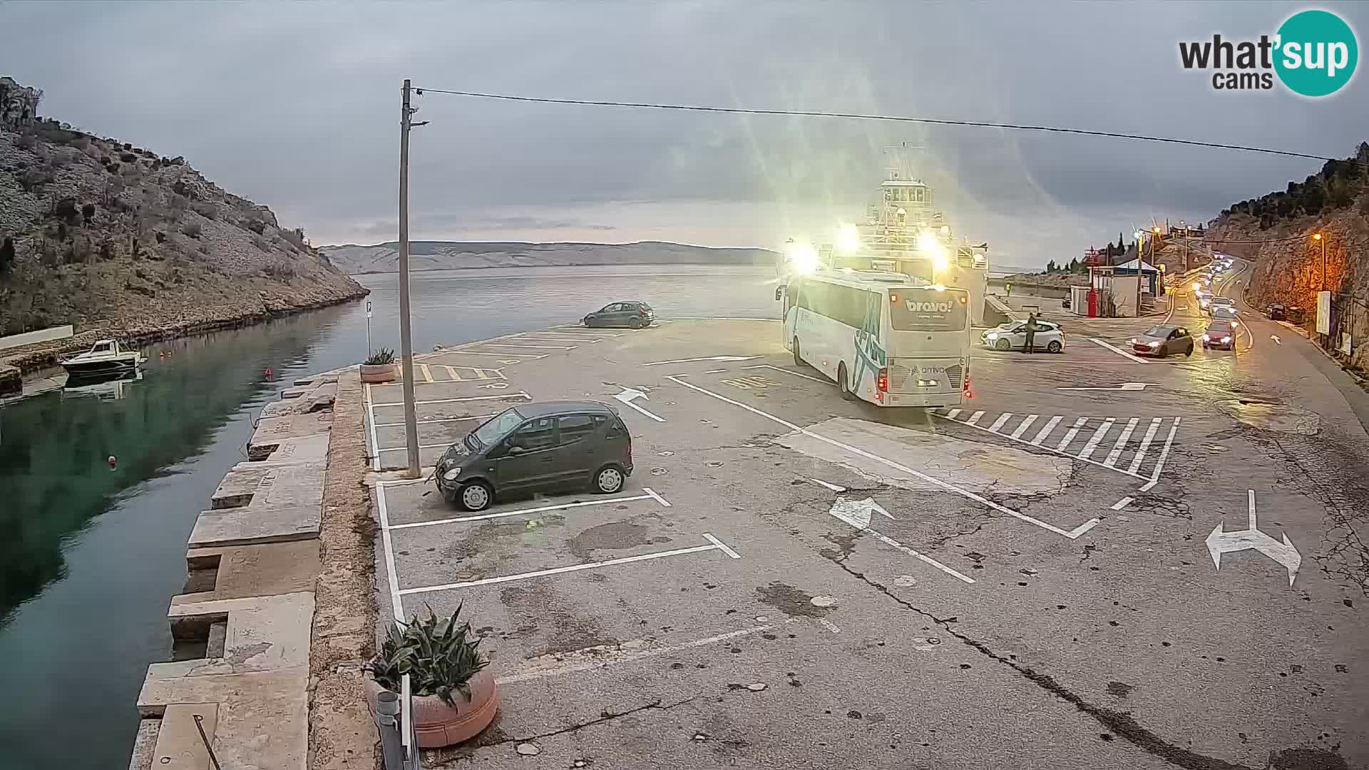Webcam porto traghetti di Prizna – per l’isola di Pag