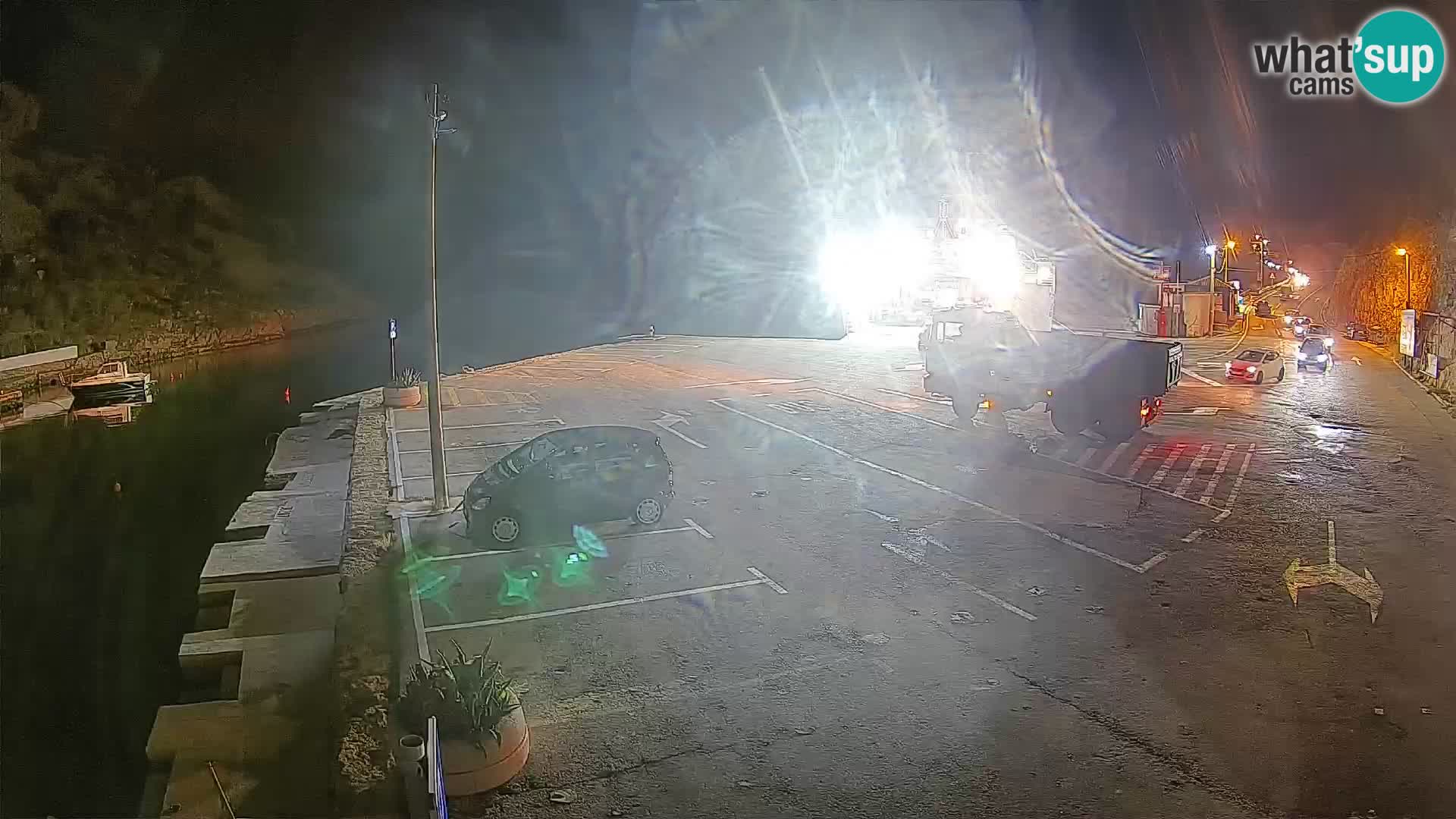 Webcam port de ferry de Prizna – vers l’île de Pag