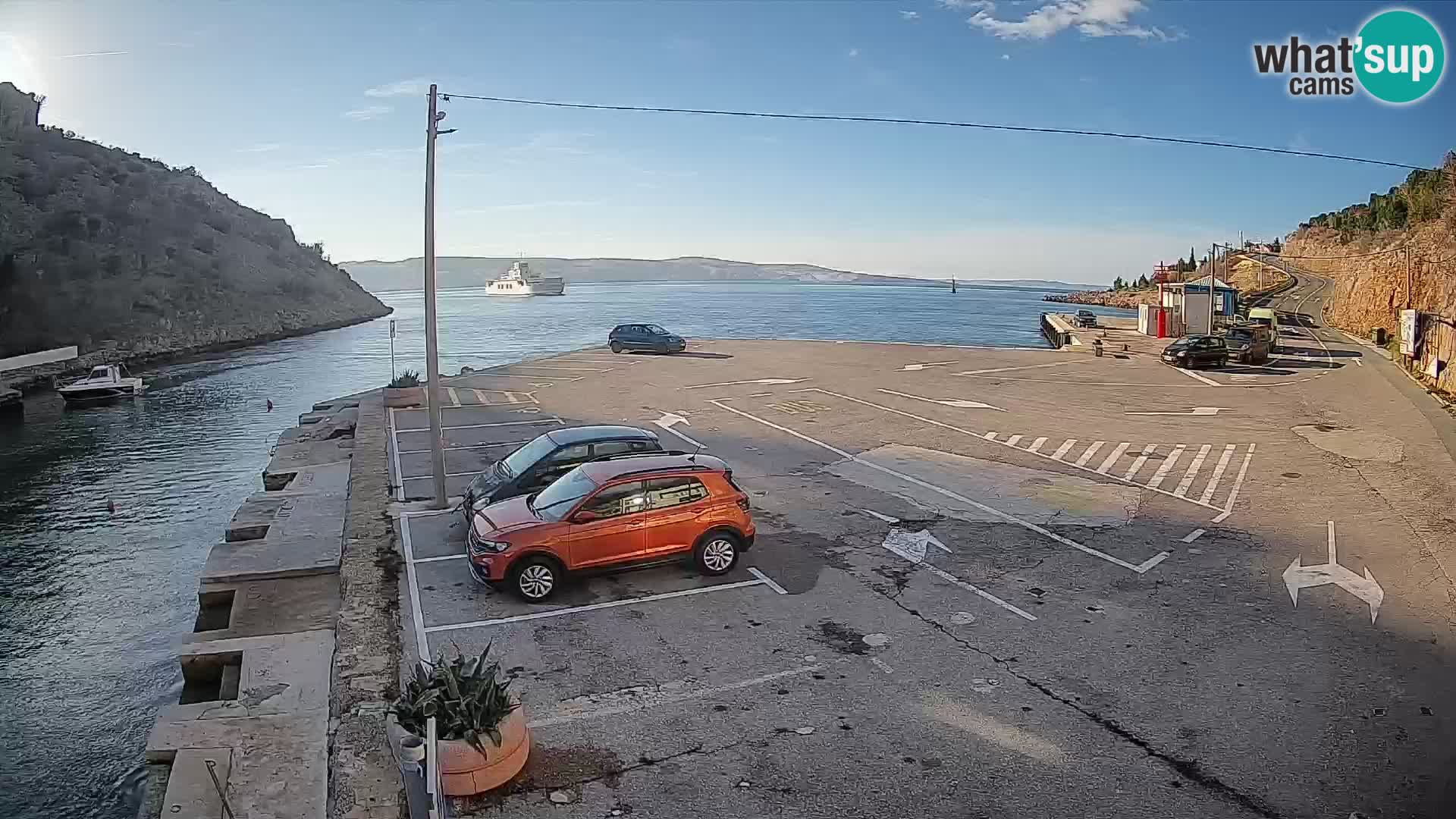 Webcam Prizna ferry port to Pag island