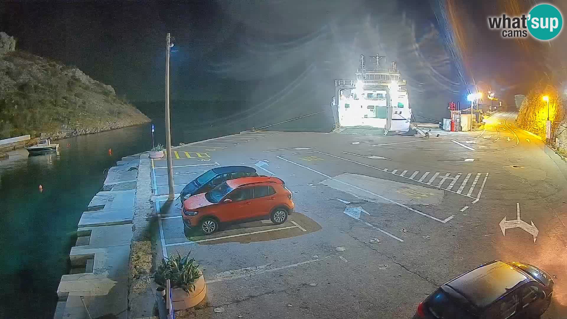 Webcam Prizna ferry port to Pag island