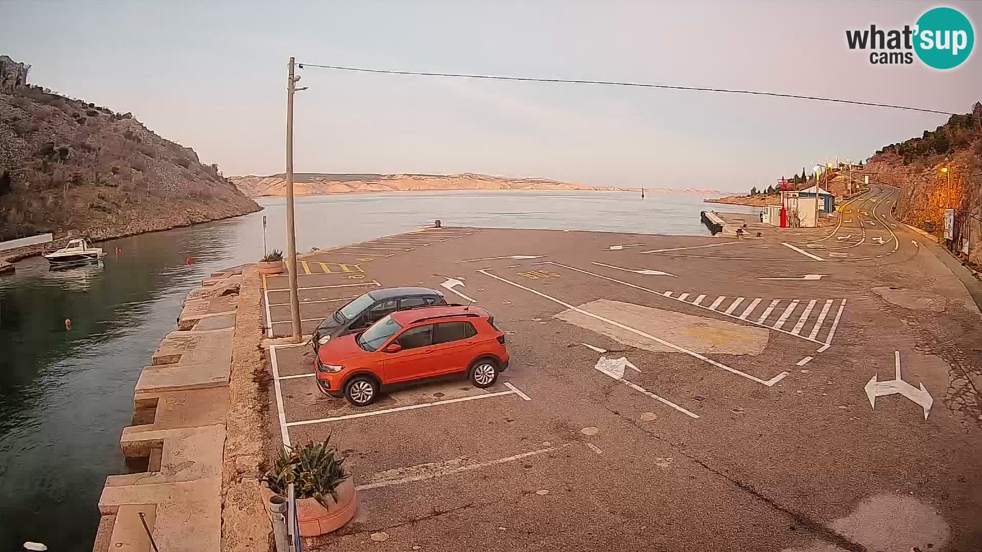 Webcam Fährhafen Prizna – zur Insel Pag