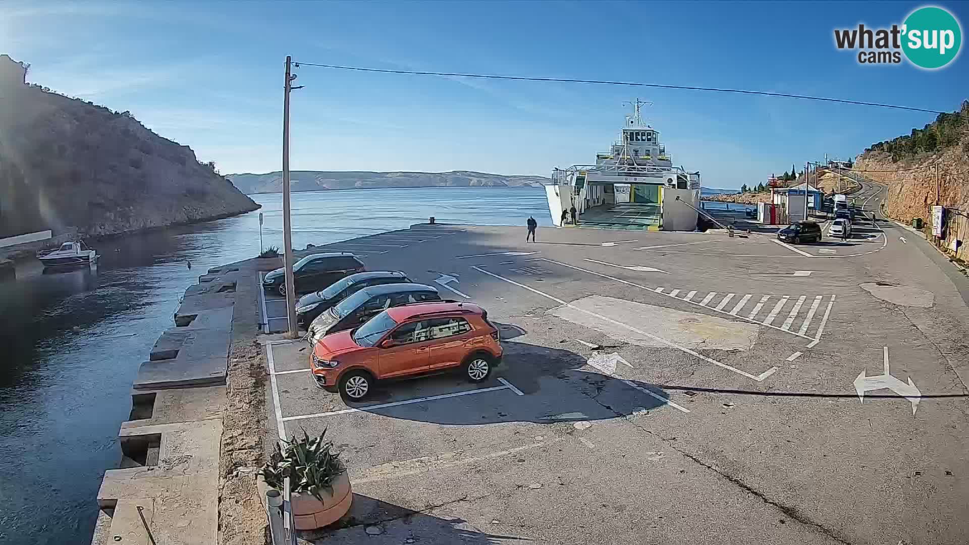 Webcam Prizna ferry port to Pag island