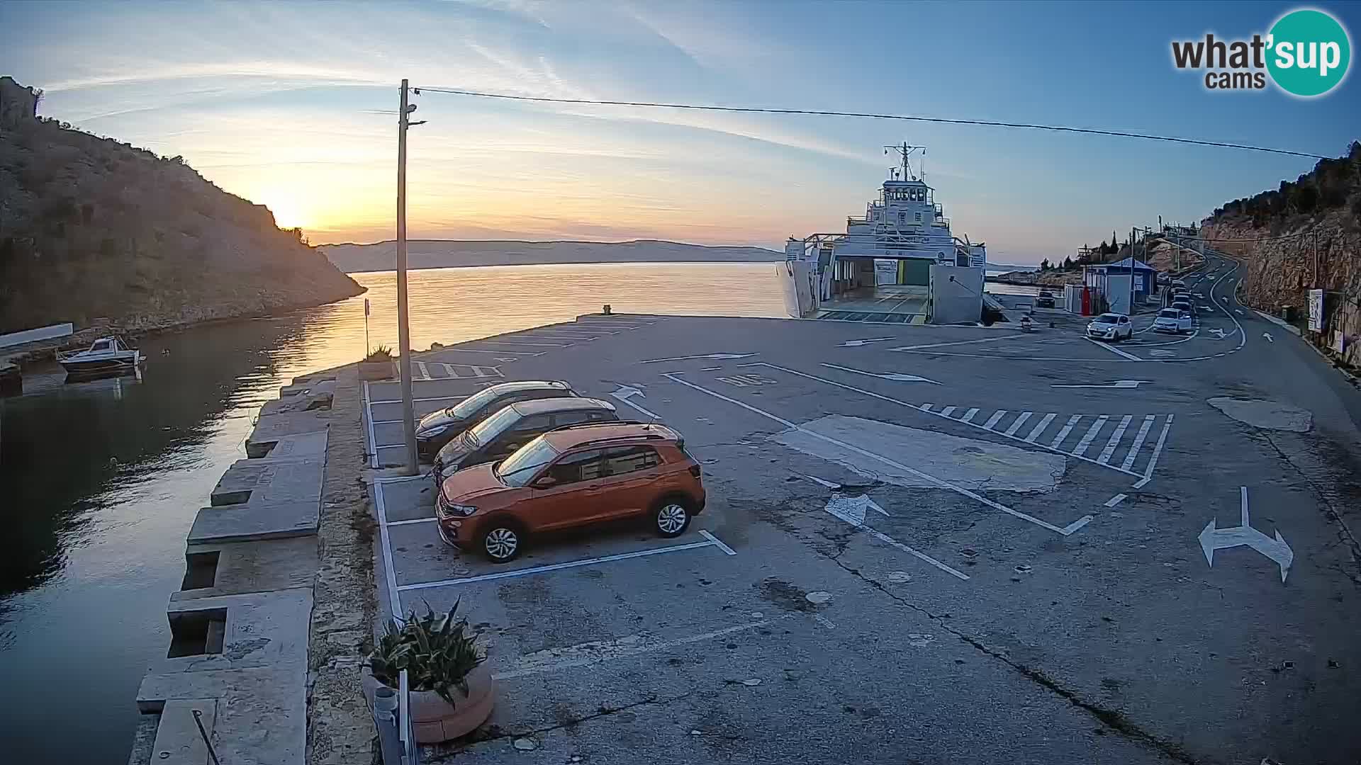 Webcam Fährhafen Prizna – zur Insel Pag