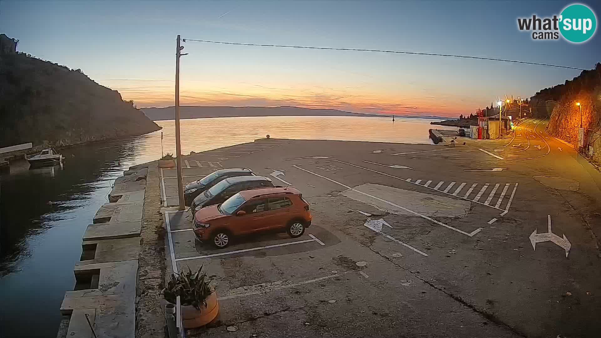 Webcam Prizna ferry port to Pag island