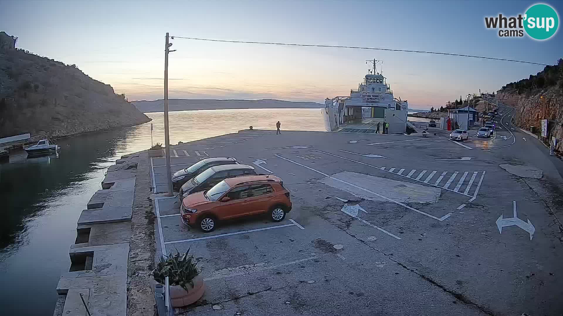 Webcam Fährhafen Prizna – zur Insel Pag