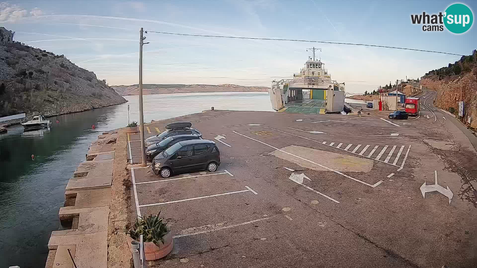 Webcam Fährhafen Prizna – zur Insel Pag