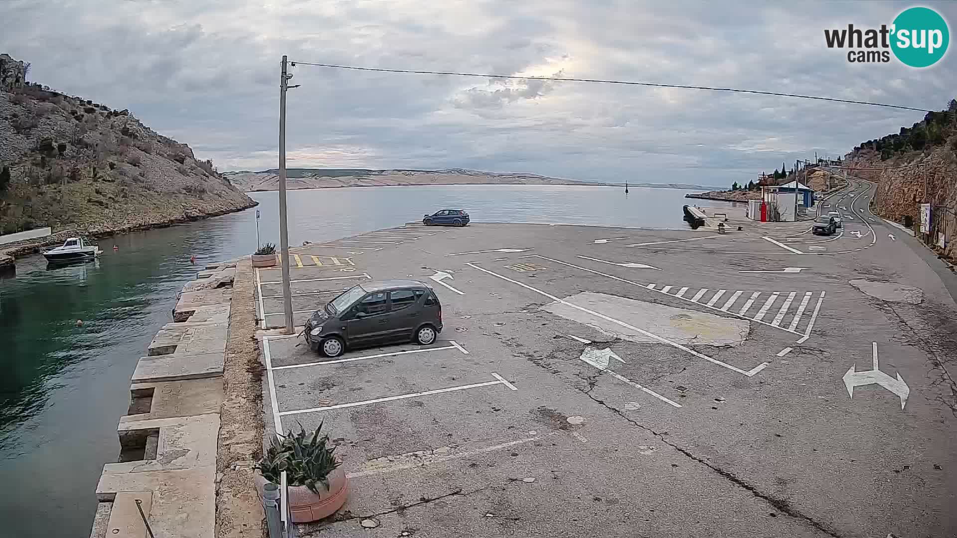 Webcam Fährhafen Prizna – zur Insel Pag