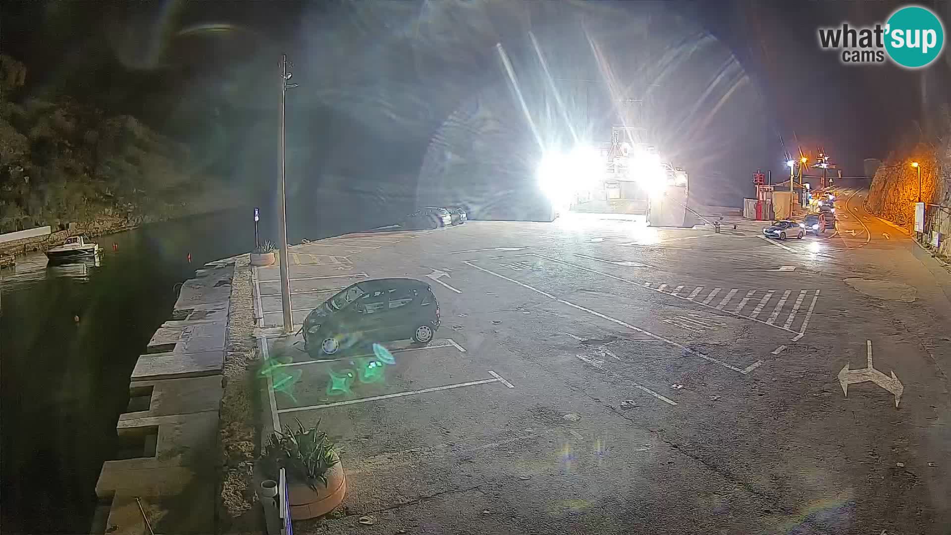 Webcam Prizna ferry port to Pag island