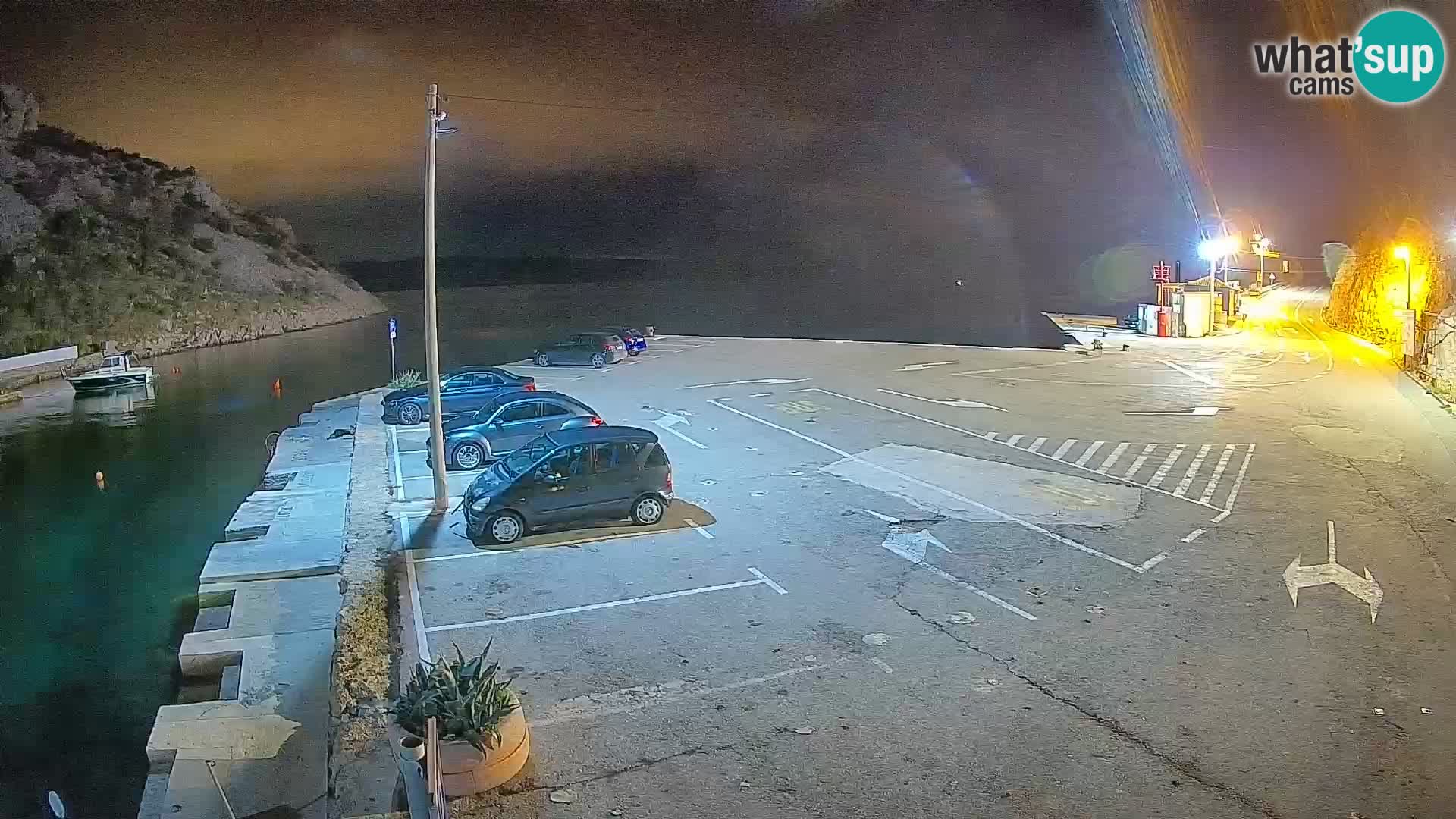Webcam Prizna ferry port to Pag island