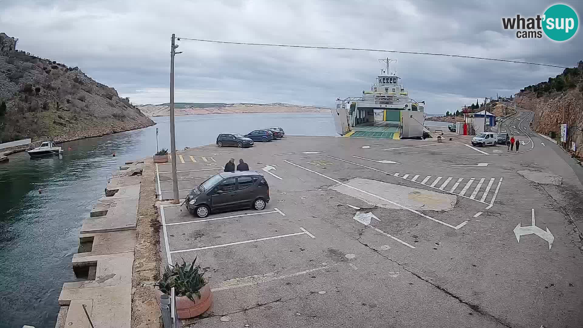 Webcam Prizna ferry port to Pag island