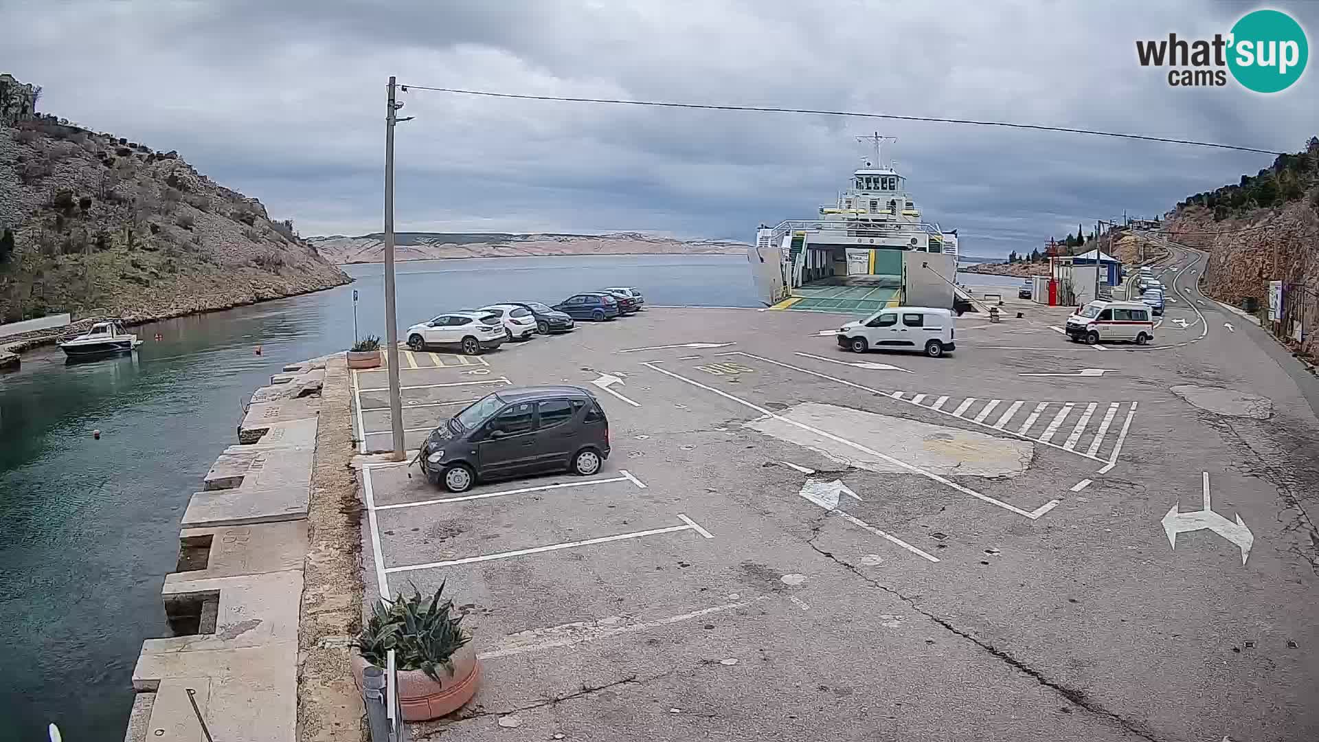 Webcam Fährhafen Prizna – zur Insel Pag