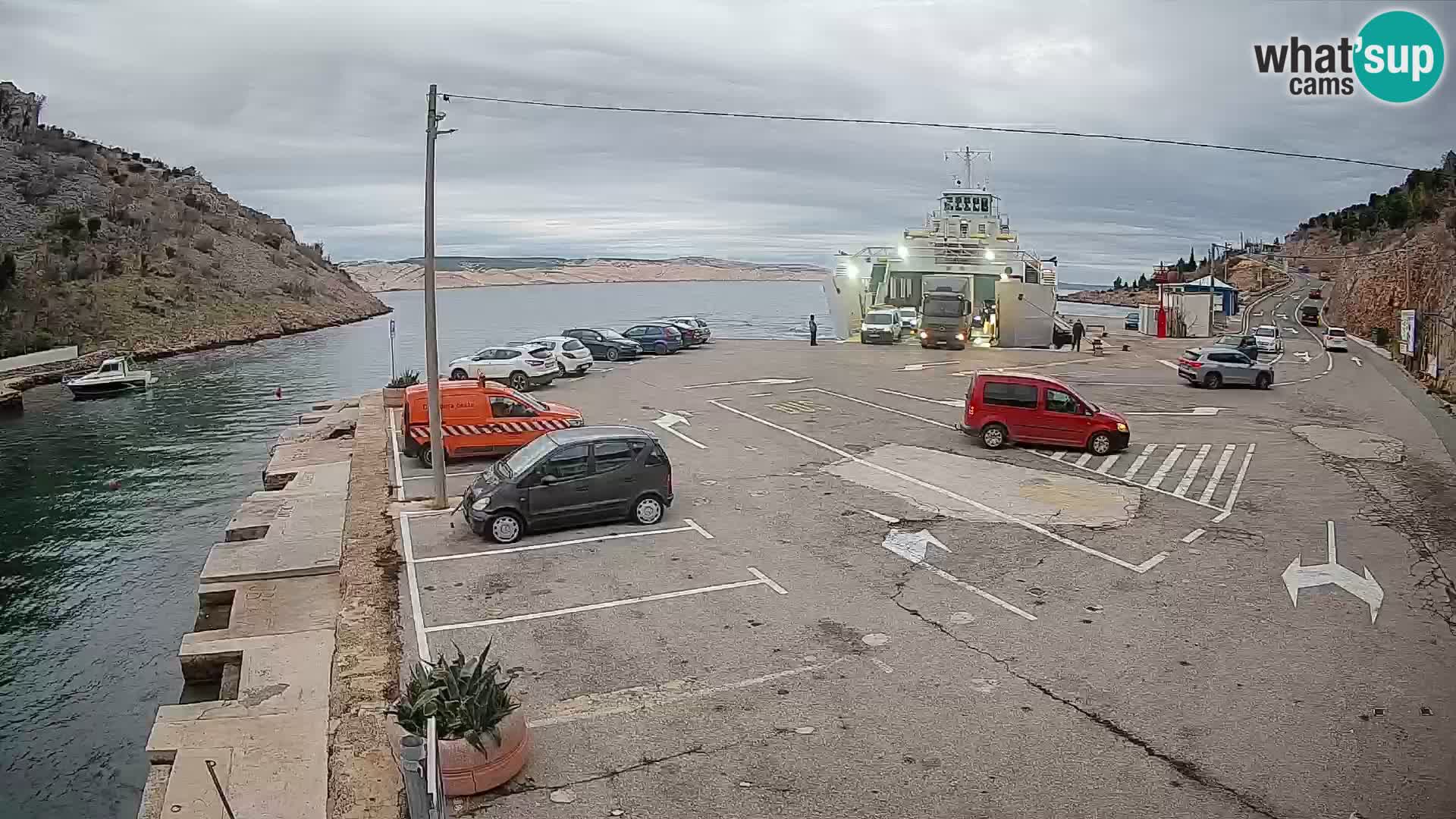 Webcam Fährhafen Prizna – zur Insel Pag