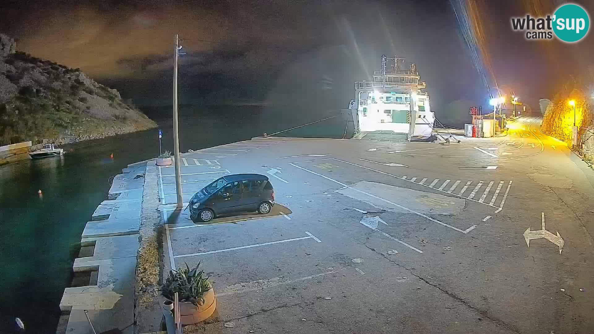 Webcam Prizna ferry port to Pag island