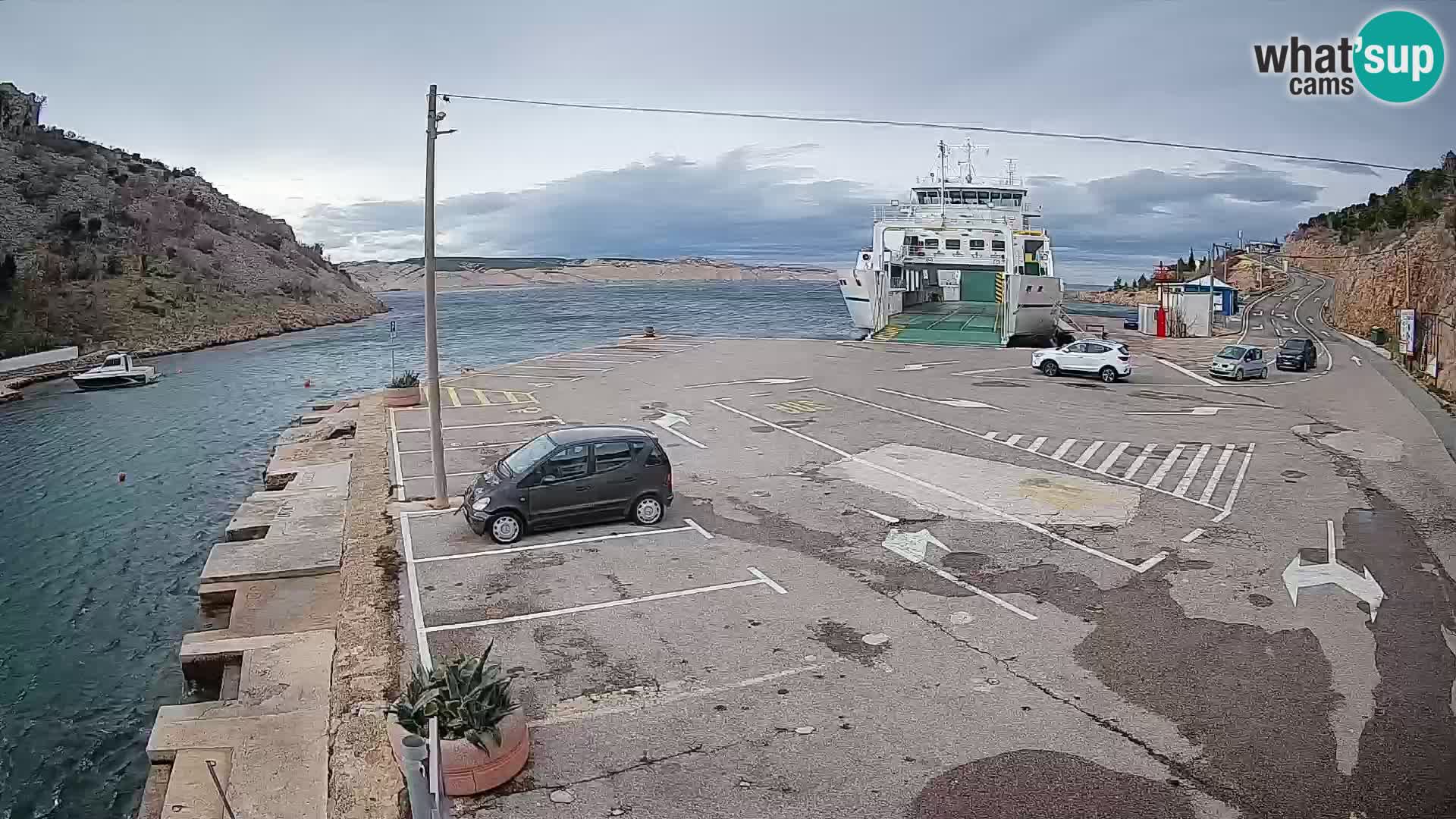 Webcam Fährhafen Prizna – zur Insel Pag