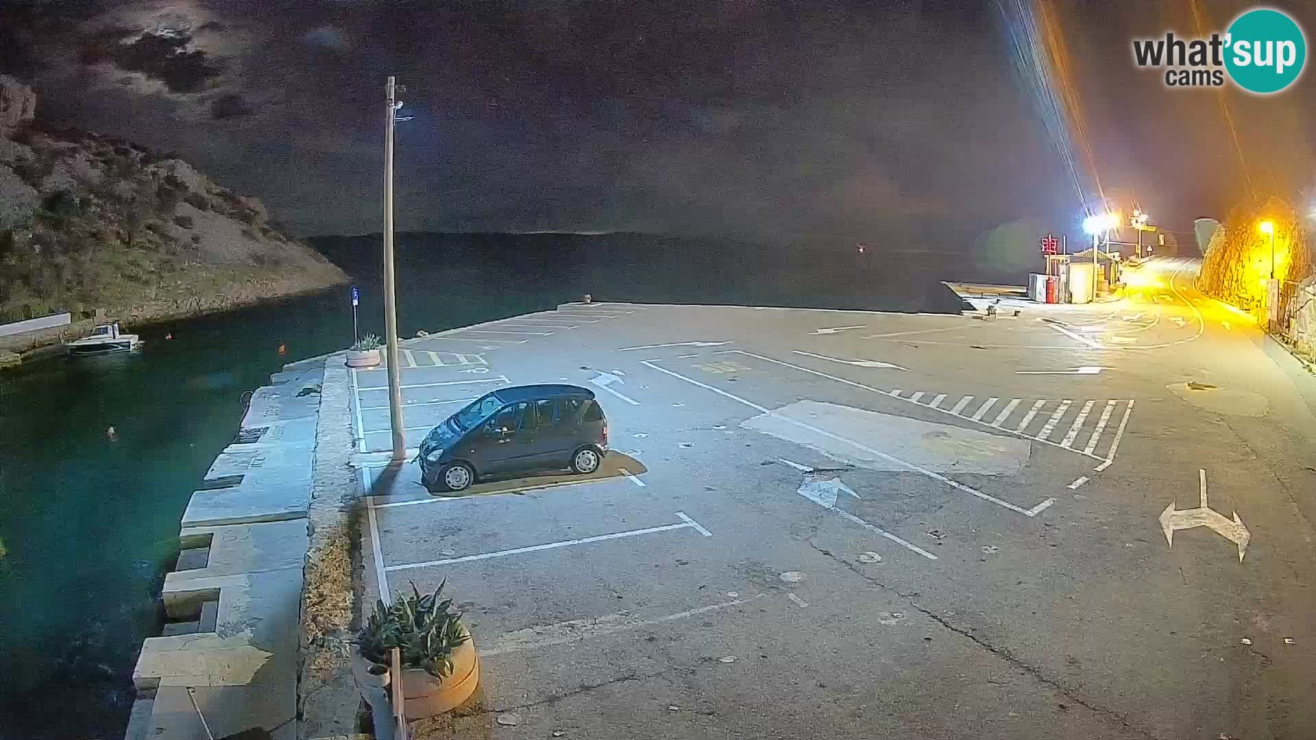 Webcam Prizna ferry port to Pag island