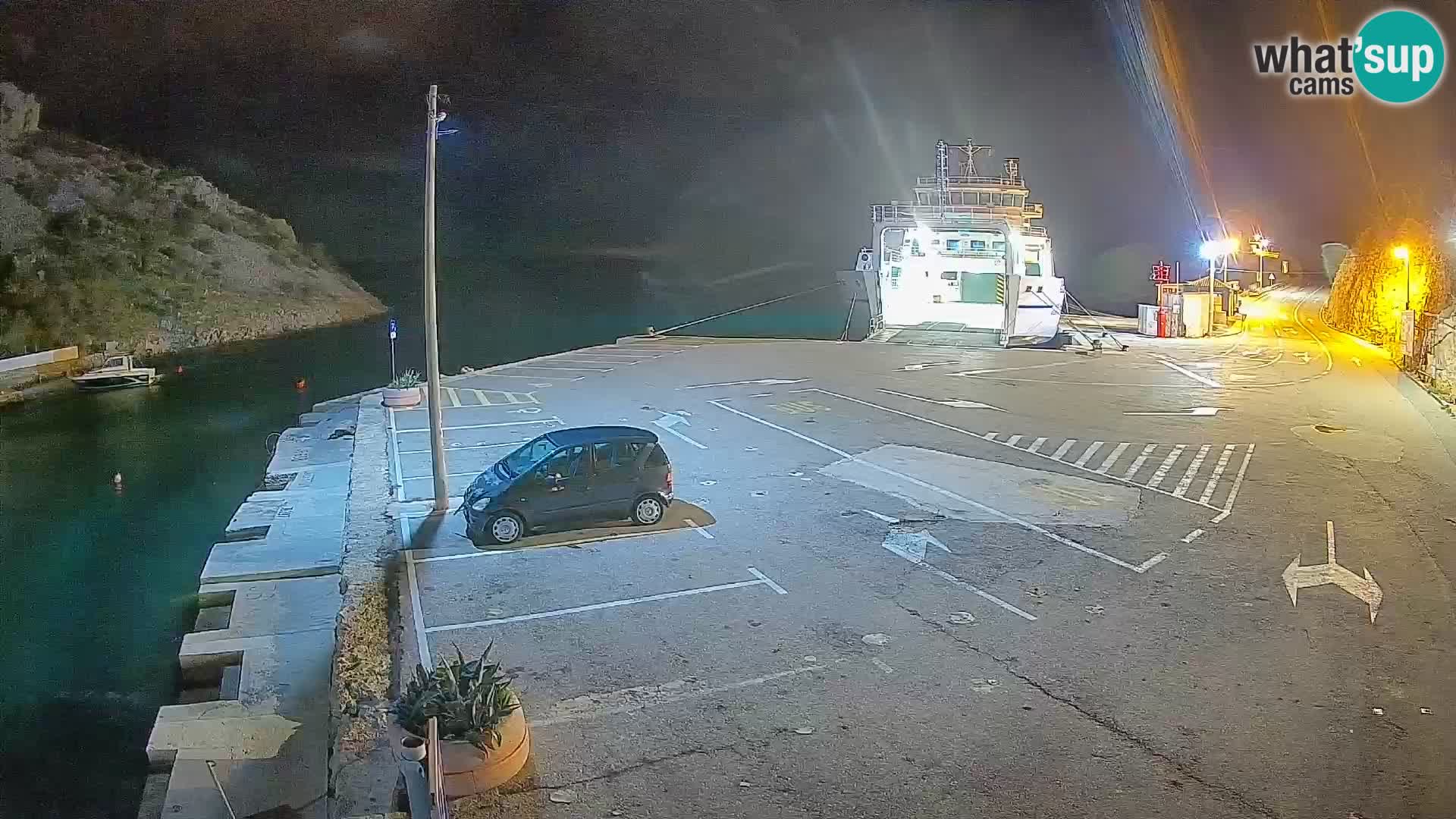 Webcam Prizna ferry port to Pag island