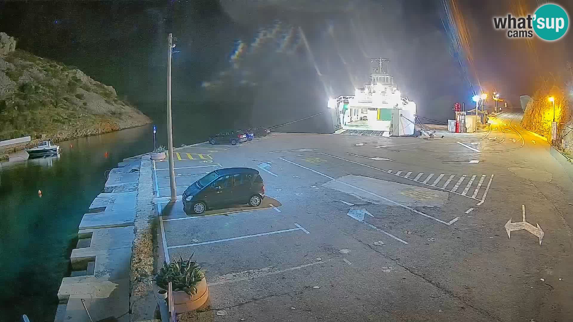 Webcam Prizna ferry port to Pag island