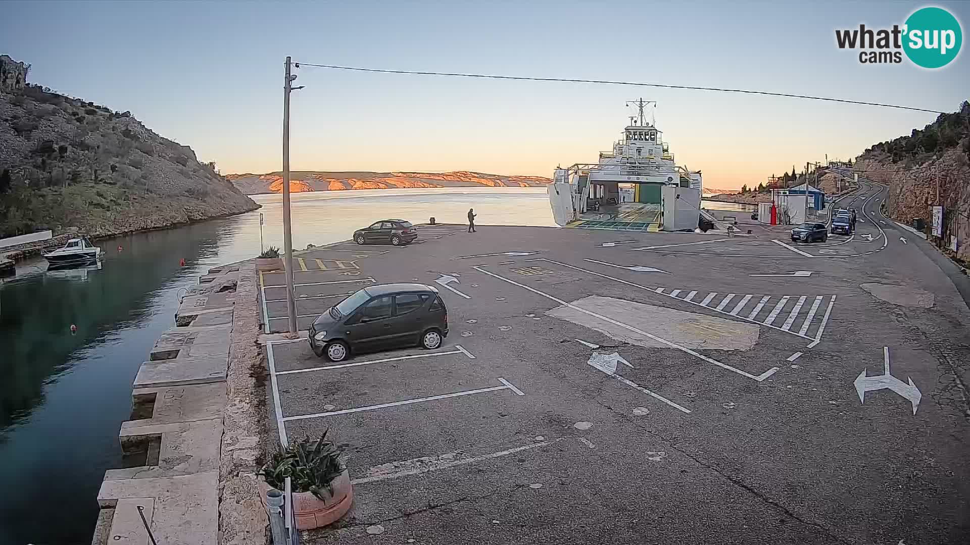 Webcam porto traghetti di Prizna – per l’isola di Pag