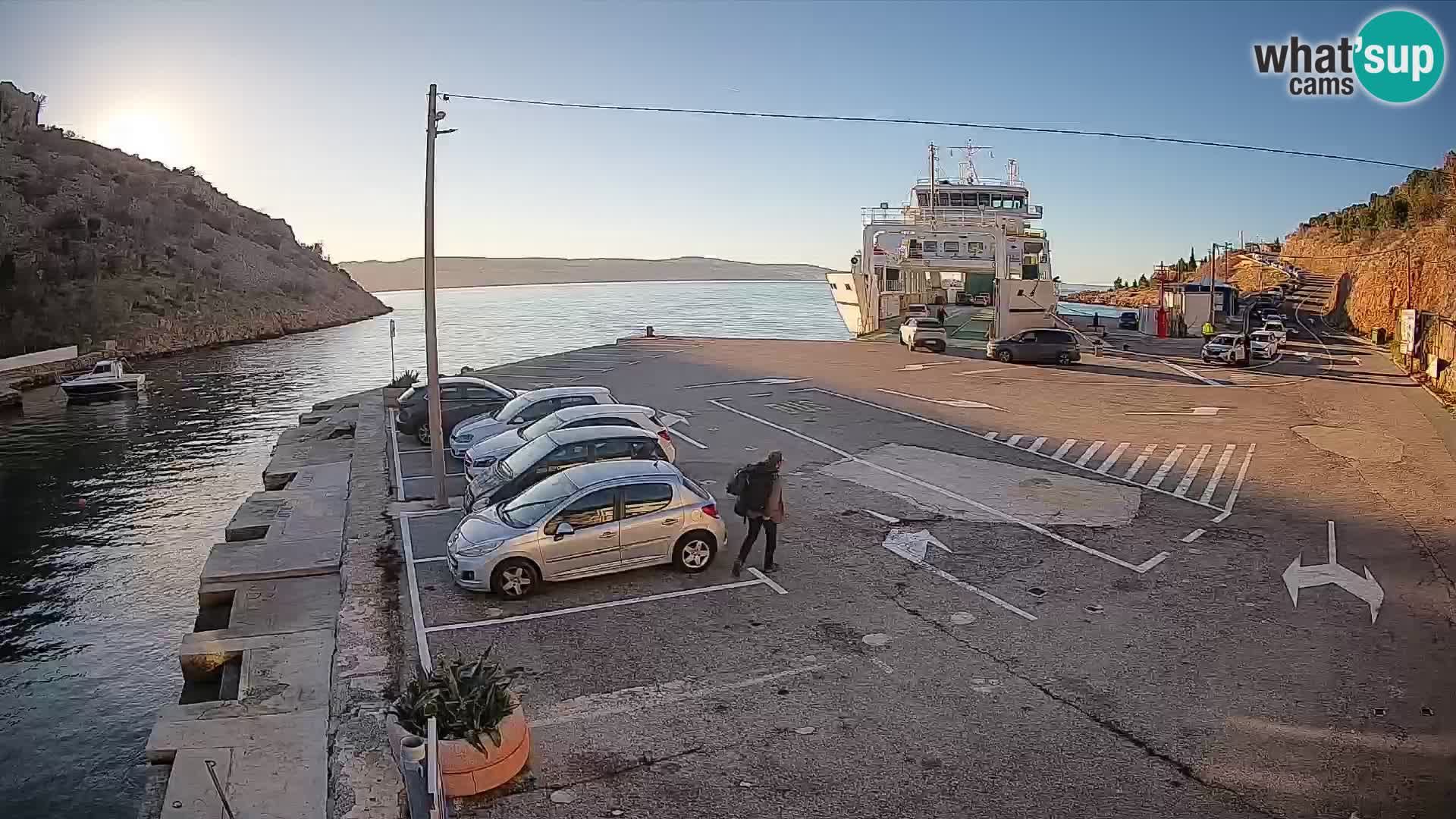 Webcam Fährhafen Prizna – zur Insel Pag