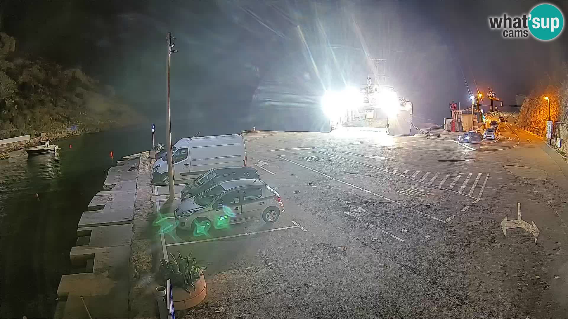 Webcam Prizna ferry port to Pag island