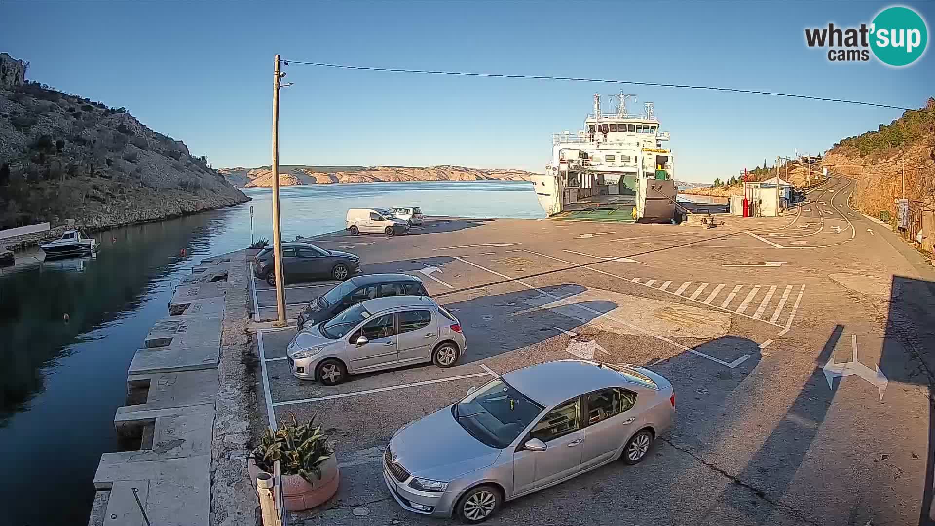 Webcam Fährhafen Prizna – zur Insel Pag