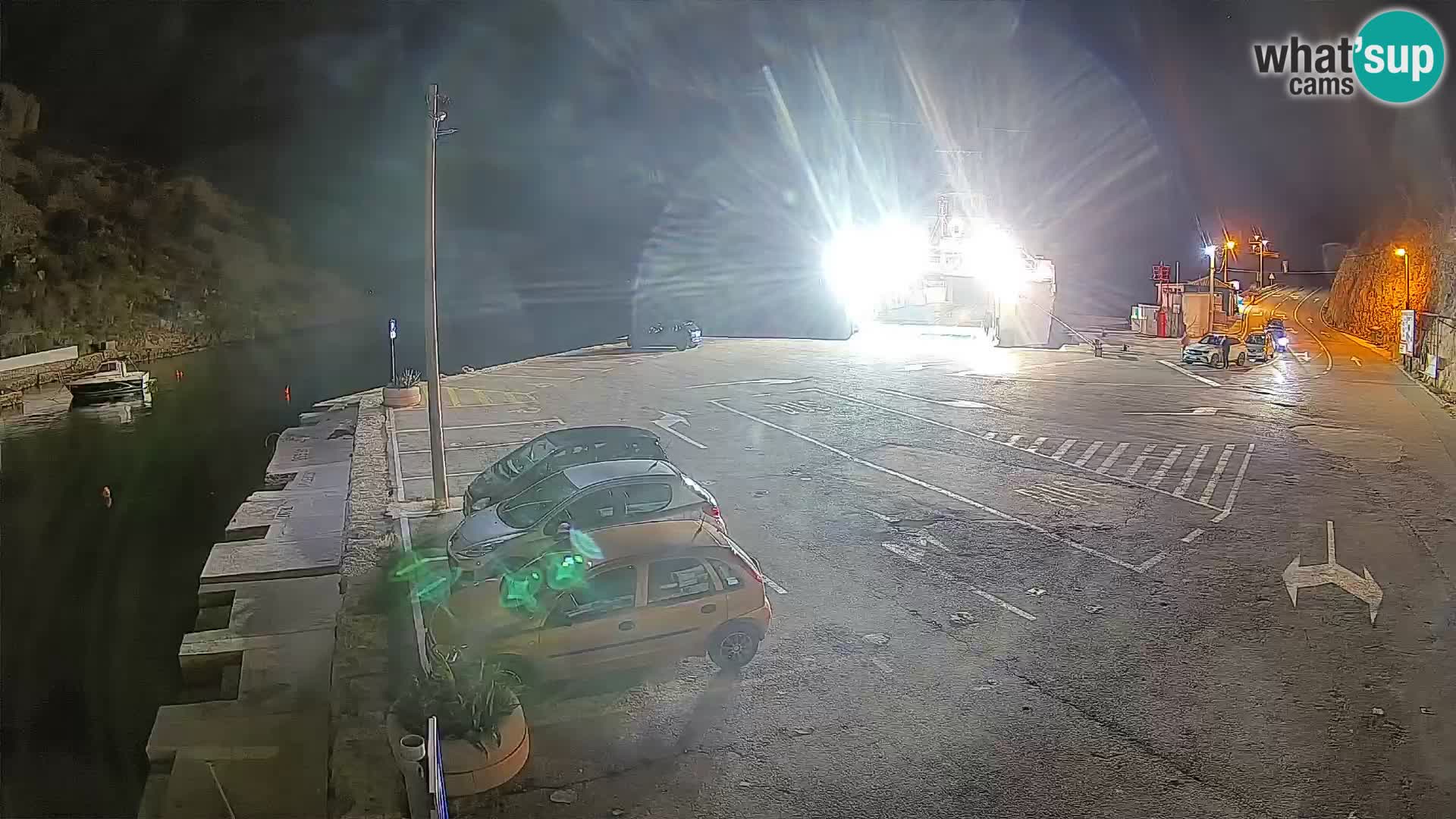 Webcam port de ferry de Prizna – vers l’île de Pag