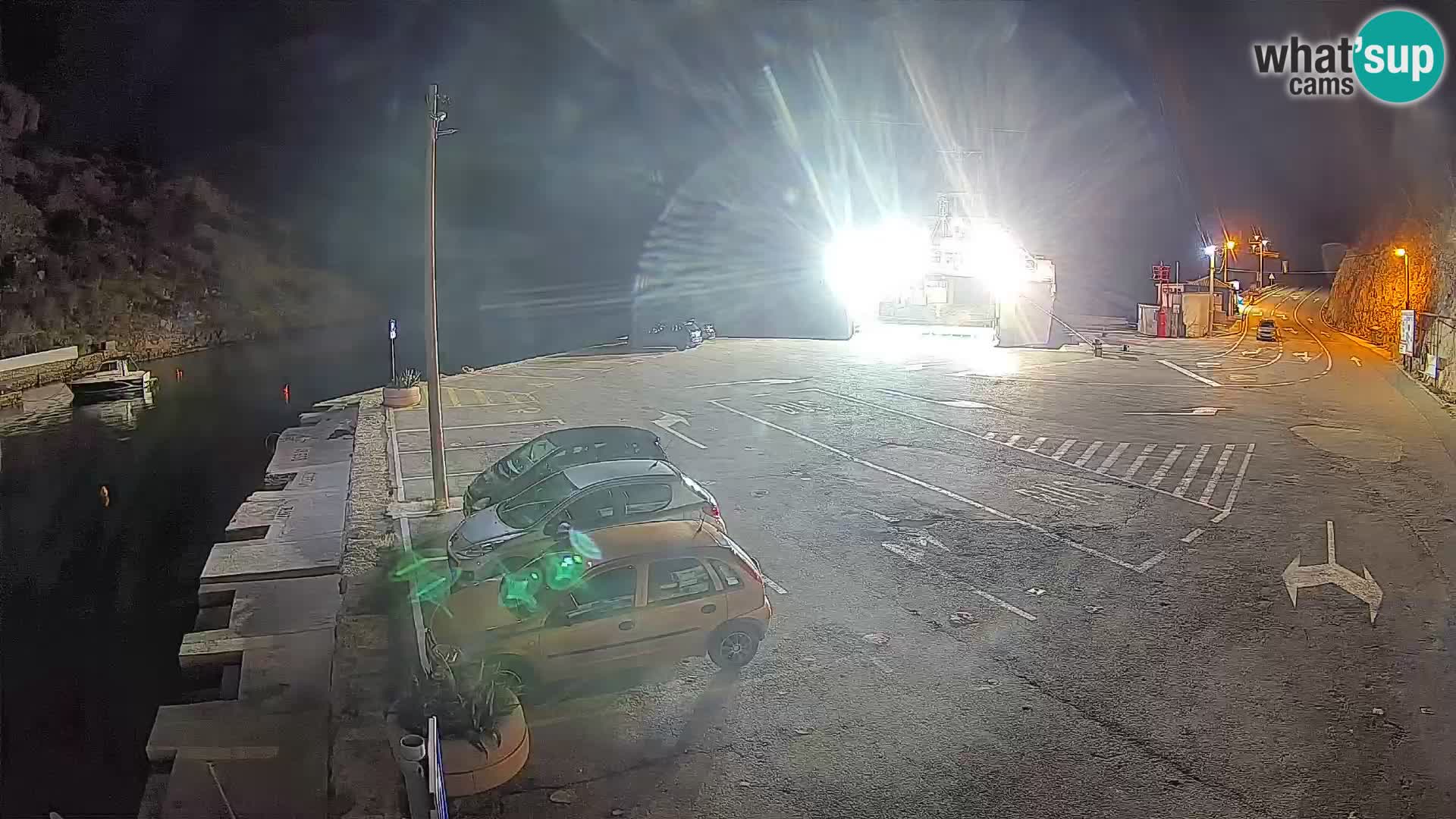 Webcam Prizna ferry port to Pag island