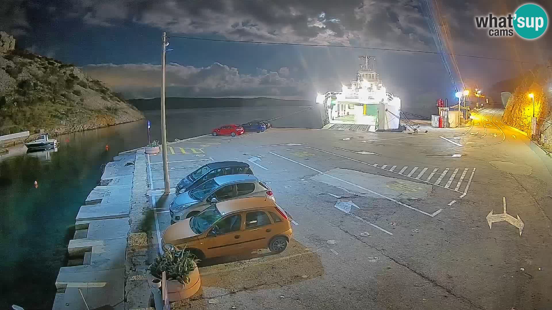 Webcam Prizna ferry port to Pag island
