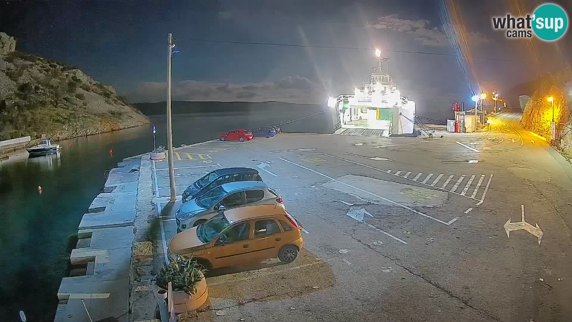 Webcam Prizna ferry port to Pag island