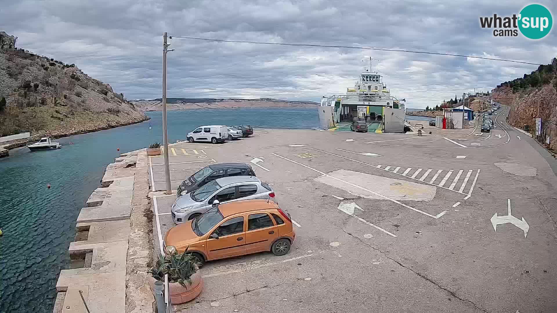 Webcam Fährhafen Prizna – zur Insel Pag