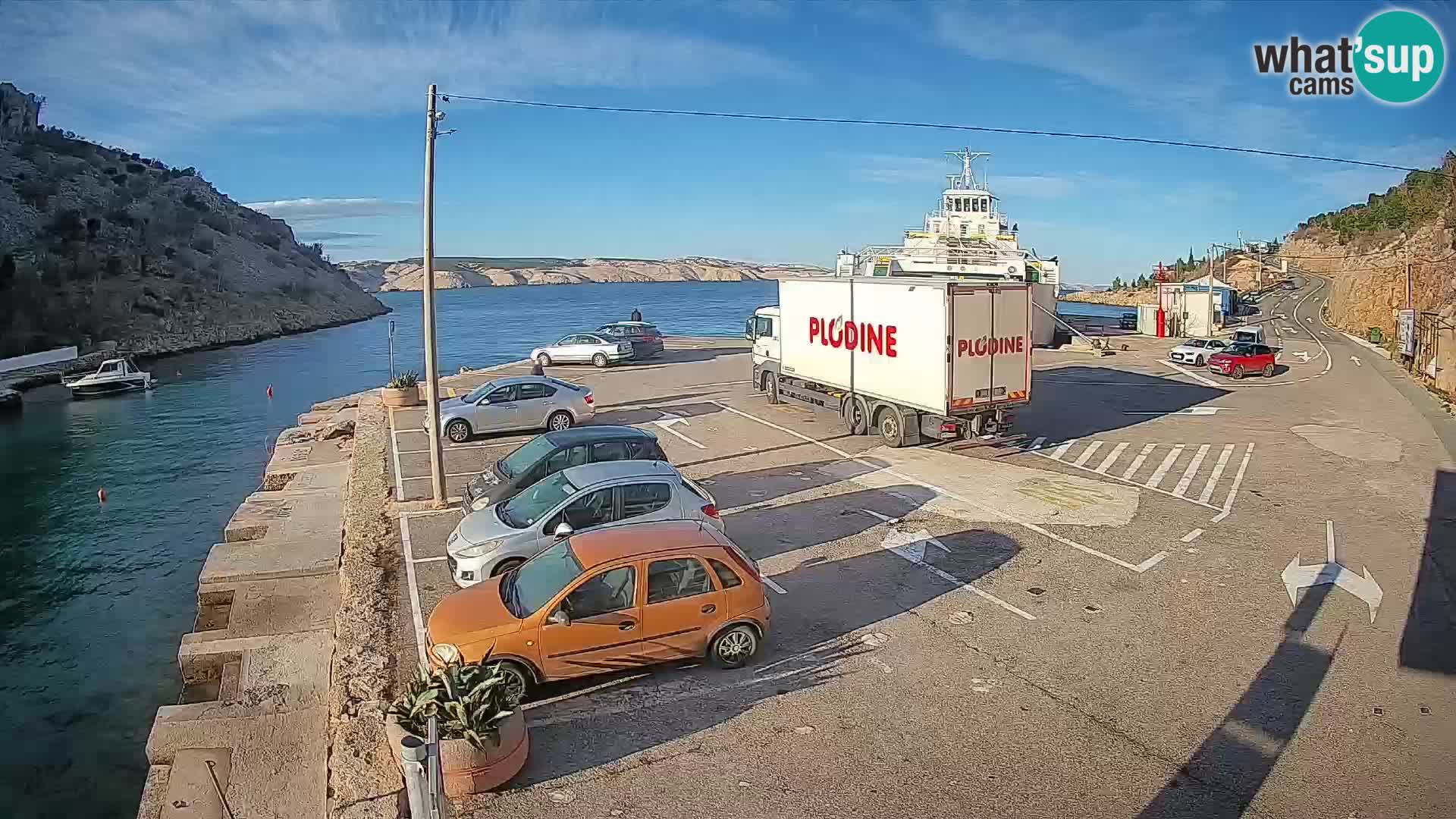 Webcam Prizna ferry port to Pag island