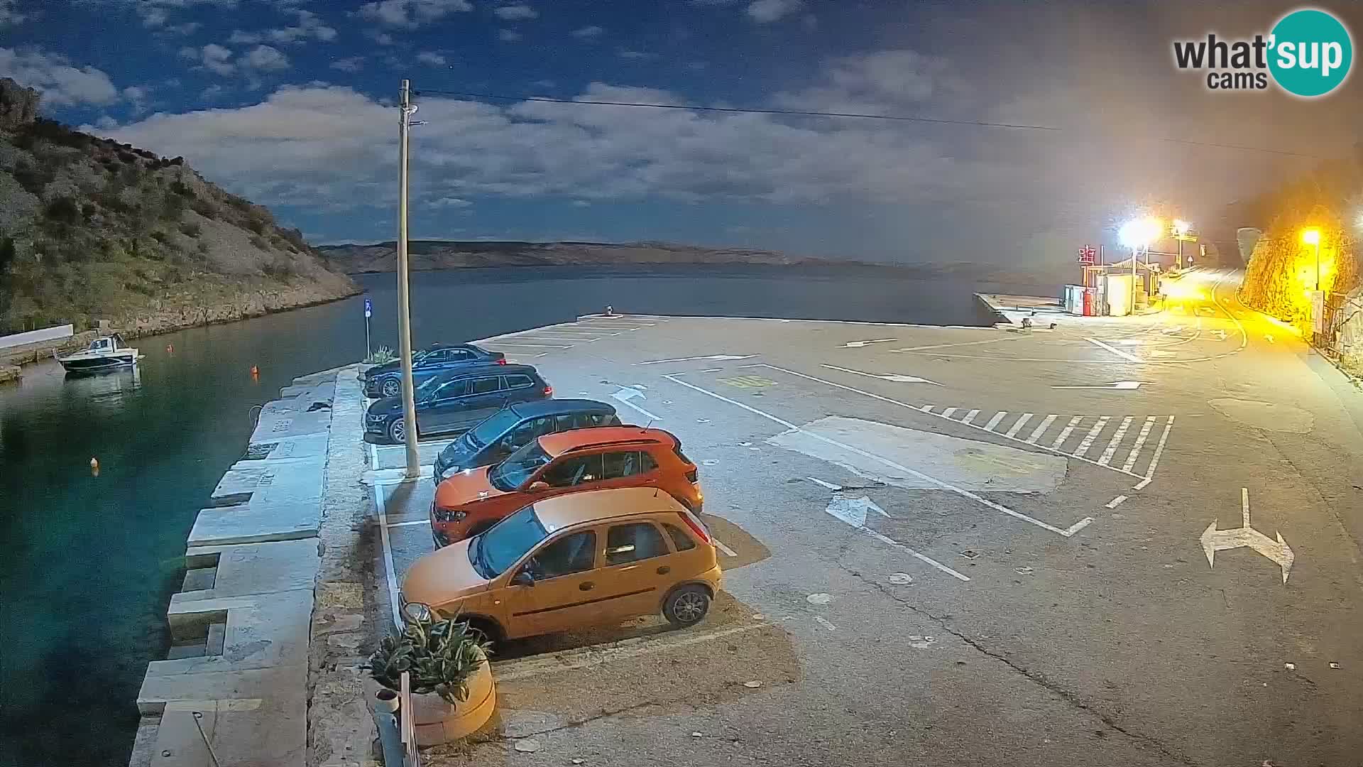 Webcam Prizna ferry port to Pag island