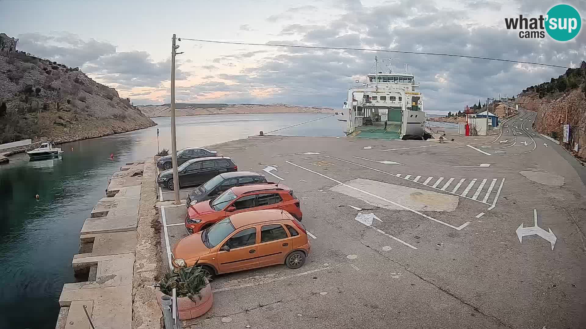 Webcam Fährhafen Prizna – zur Insel Pag