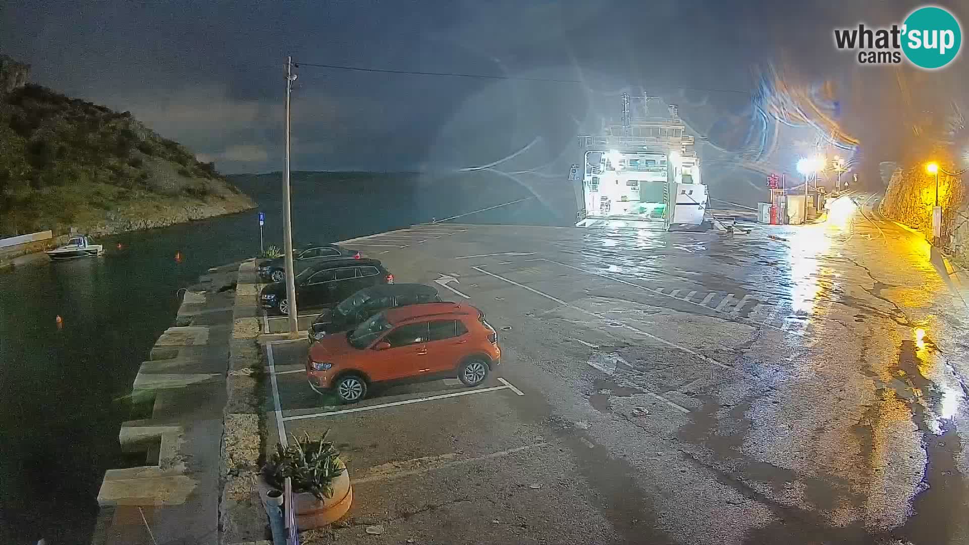 Webcam Prizna ferry port to Pag island