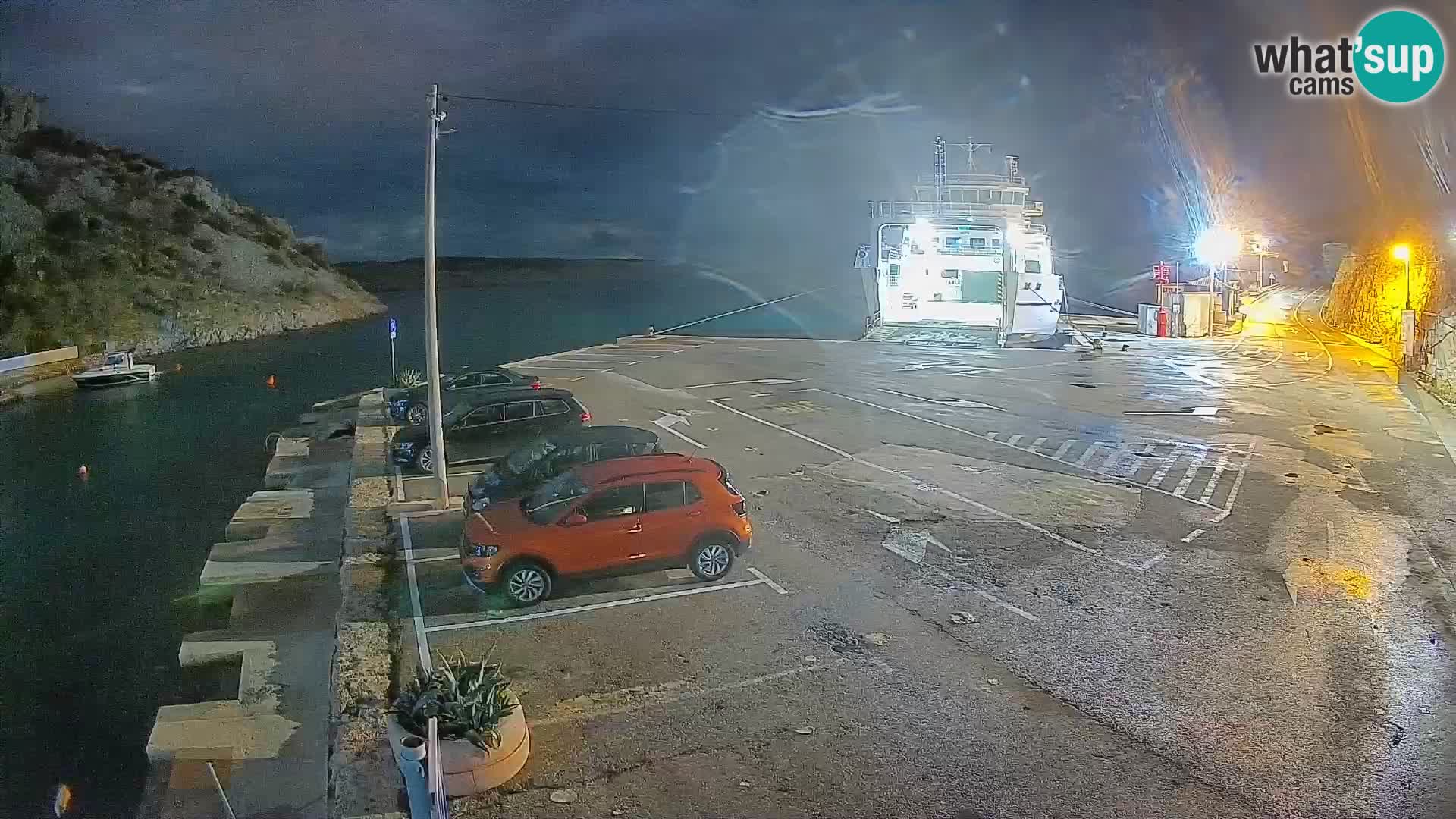 Webcam Prizna ferry port to Pag island