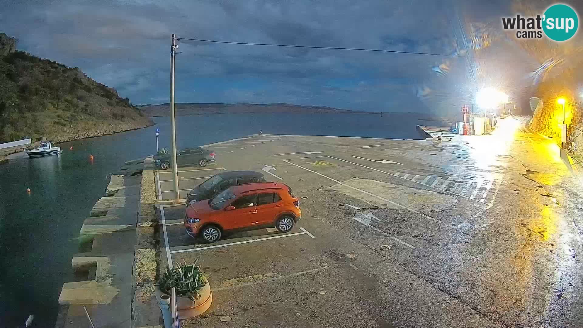Webcam Prizna ferry port to Pag island